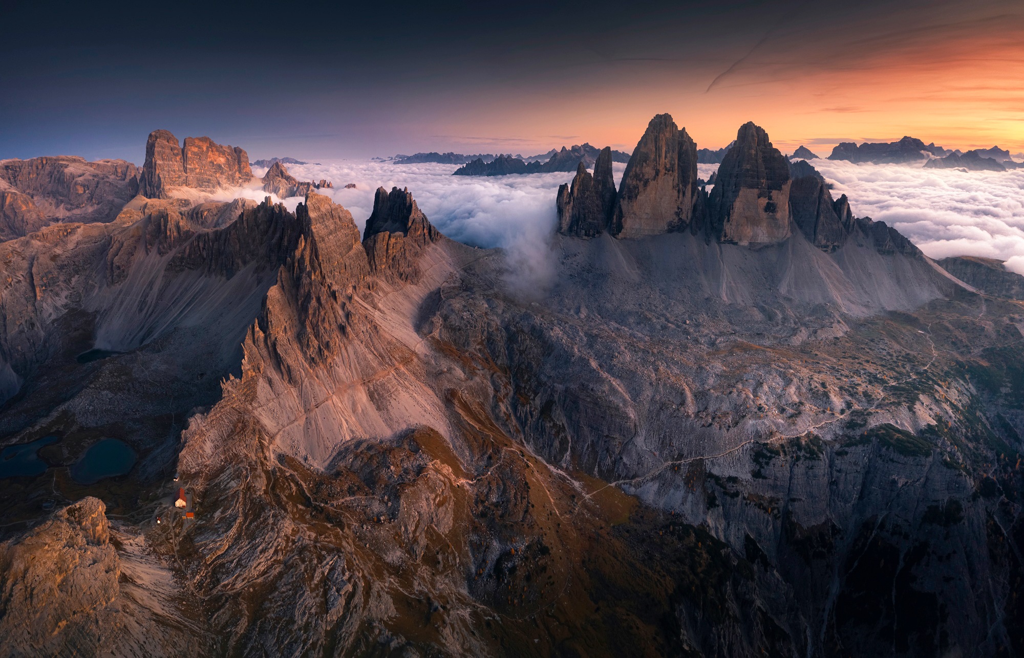 Image of Papermoon Fototapete »Photo-Art KAROL NIENARTOWICZ, TRE CIME DI LAVAREDO«, Vliestapete, hochwertiger Digitaldruck, inklusive Kleister bei Ackermann Versand Schweiz