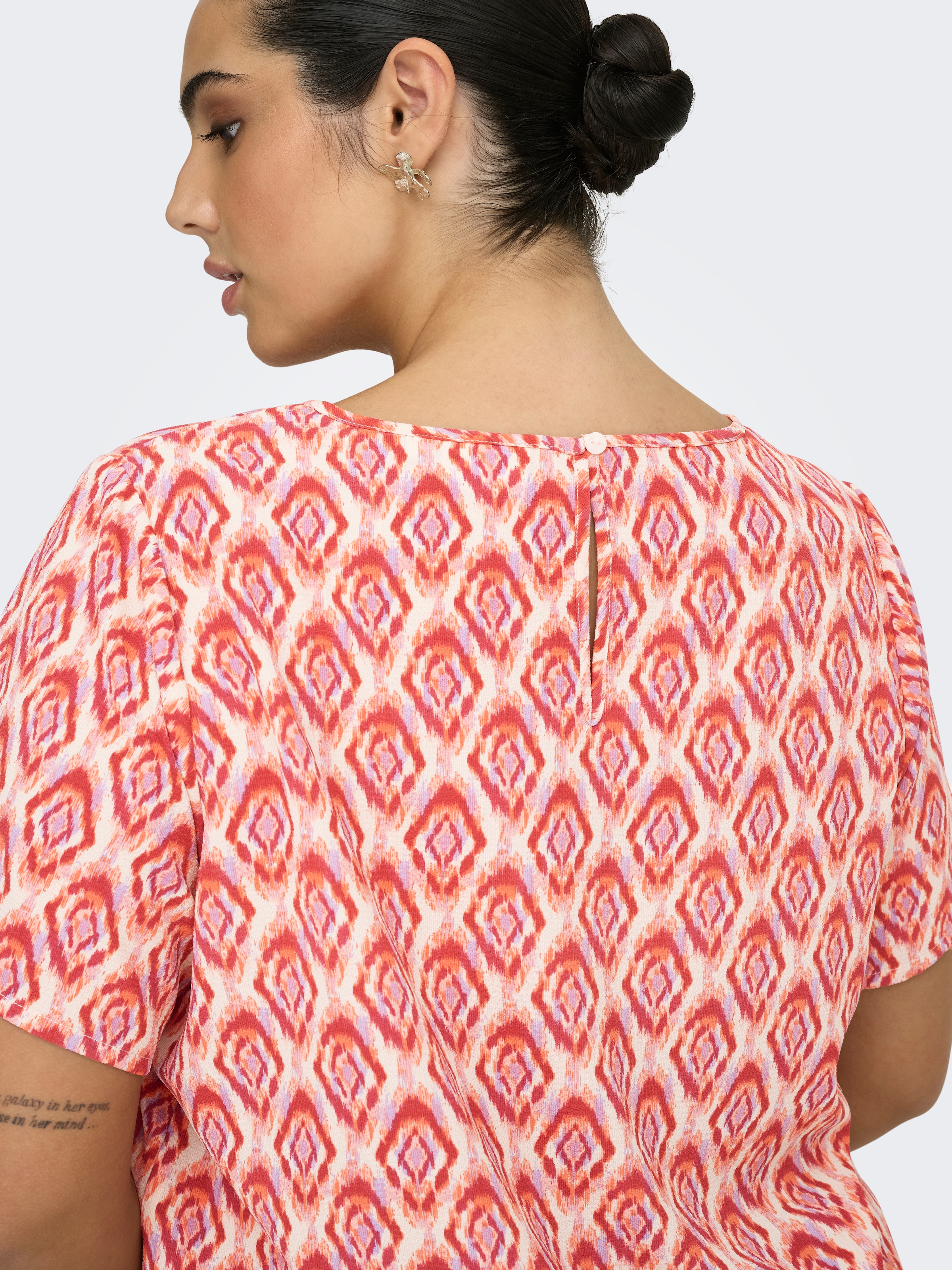ONLY CARMAKOMA Shirtbluse »CARVICA SS TOP WVN NOOS« Materialmix, regular fit