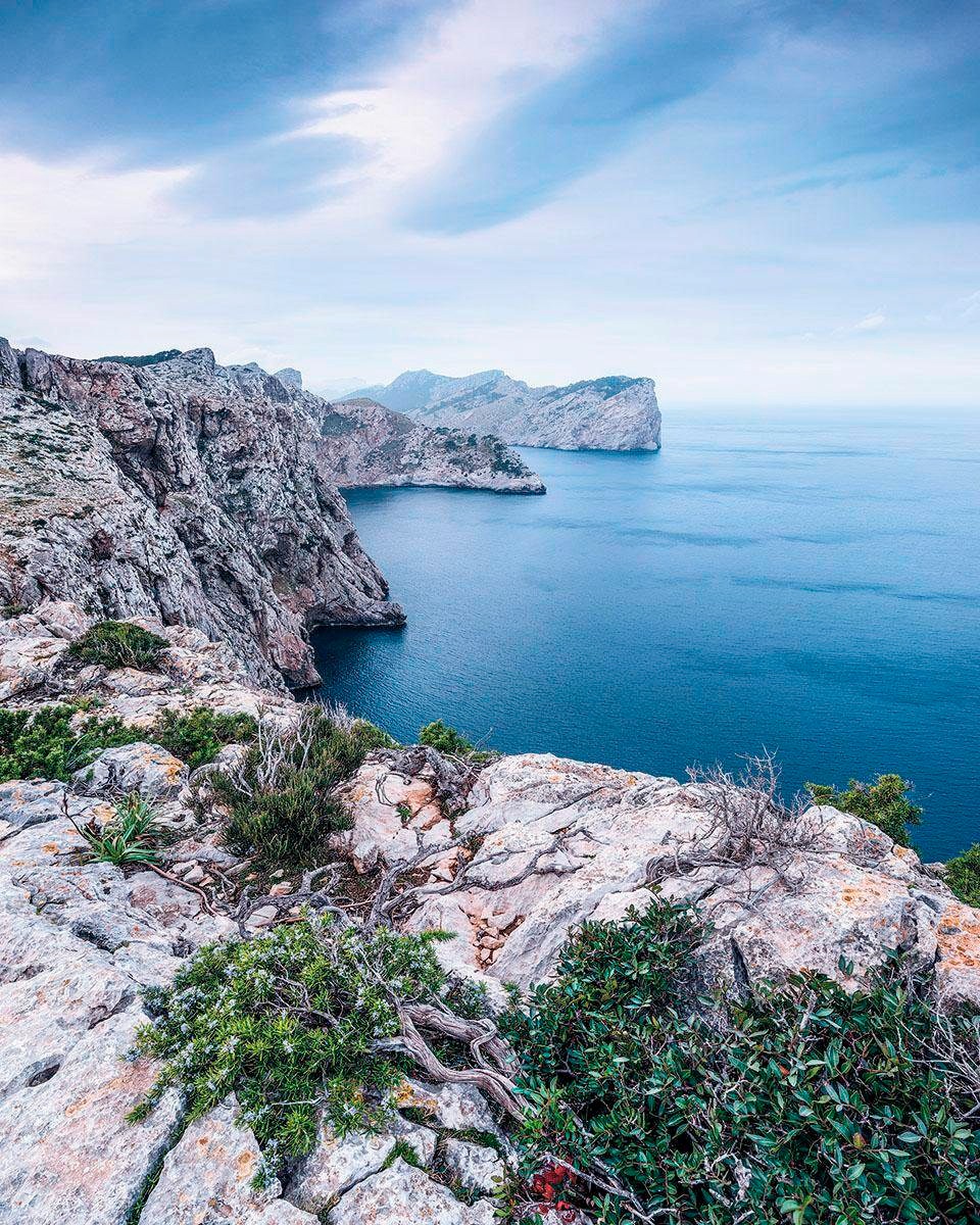 Image of Komar Vliestapete »Bizarre Coast«, Strand bei Ackermann Versand Schweiz
