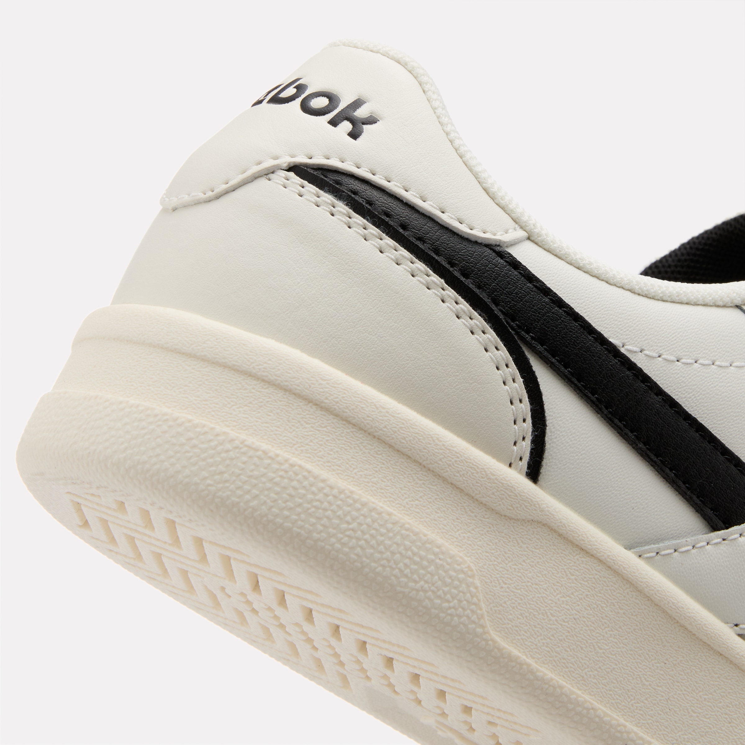 Reebok Classic Sneaker »REEBOK MATCH PRIME V2«