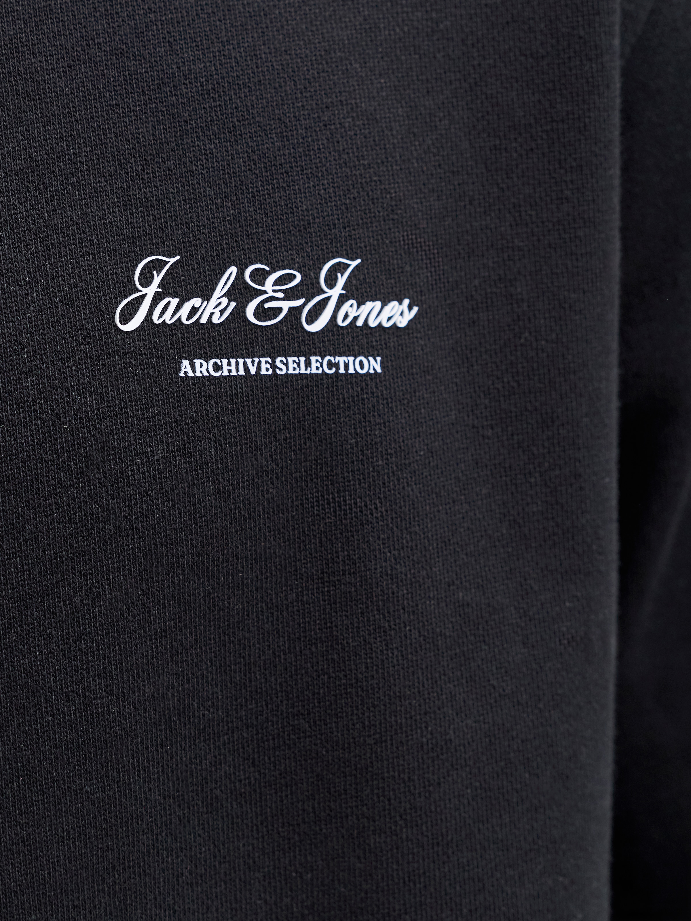 Jack & Jones PlusSize Sweat-shirt »JJEARCHIVE GRAPHIC SWEAT CN NOOS PLS«, mélange coton, coupe décontractée
