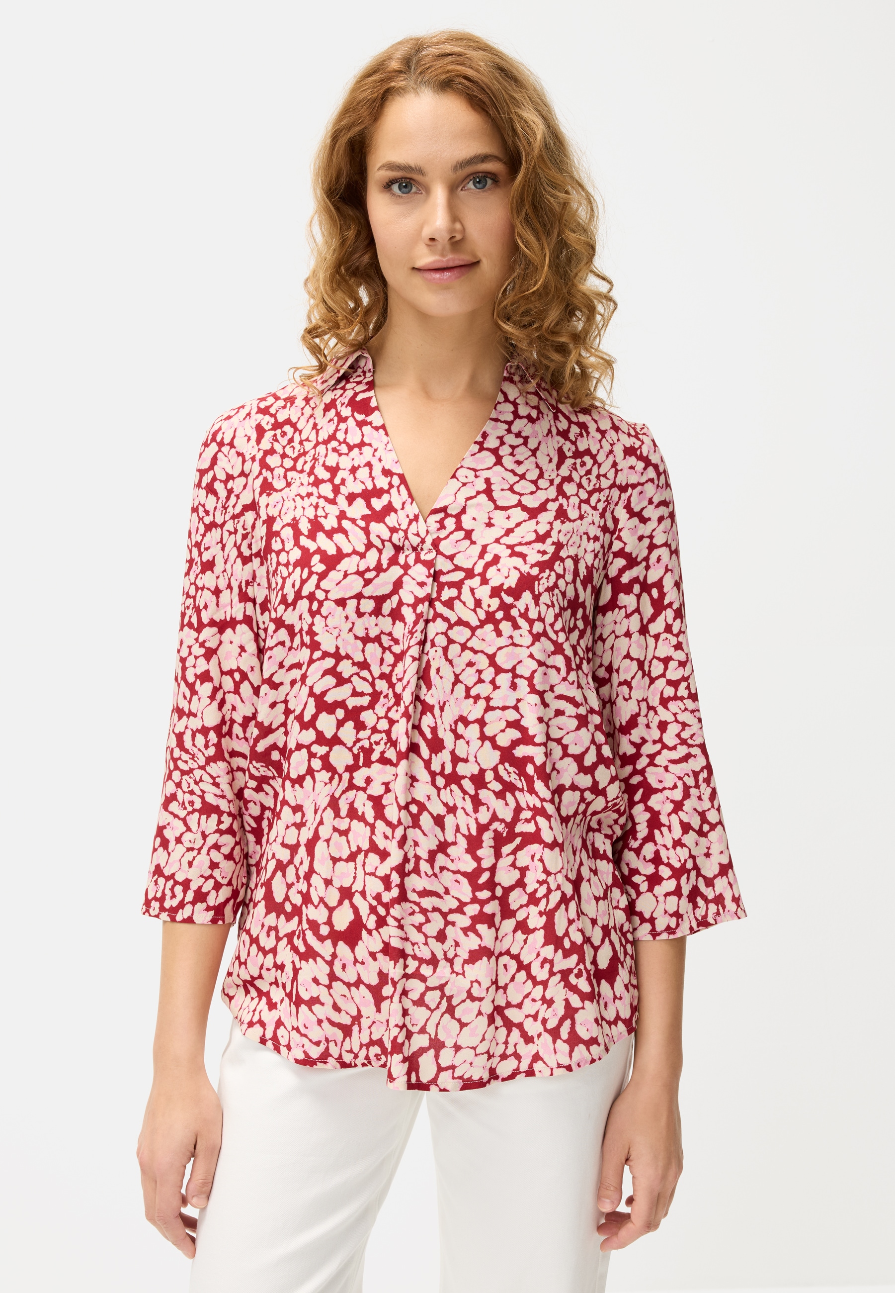 Image of LASCANA Schlupfbluse mit 3/4-Ärmeln, elegante Damenbluse mit Animalprint