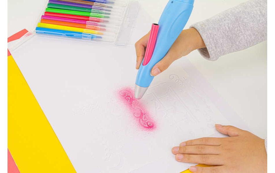 Peach Marker »4-teilig« Set Inhalt: 12 Stifte, Airbrush, Schablone und Ladekabel