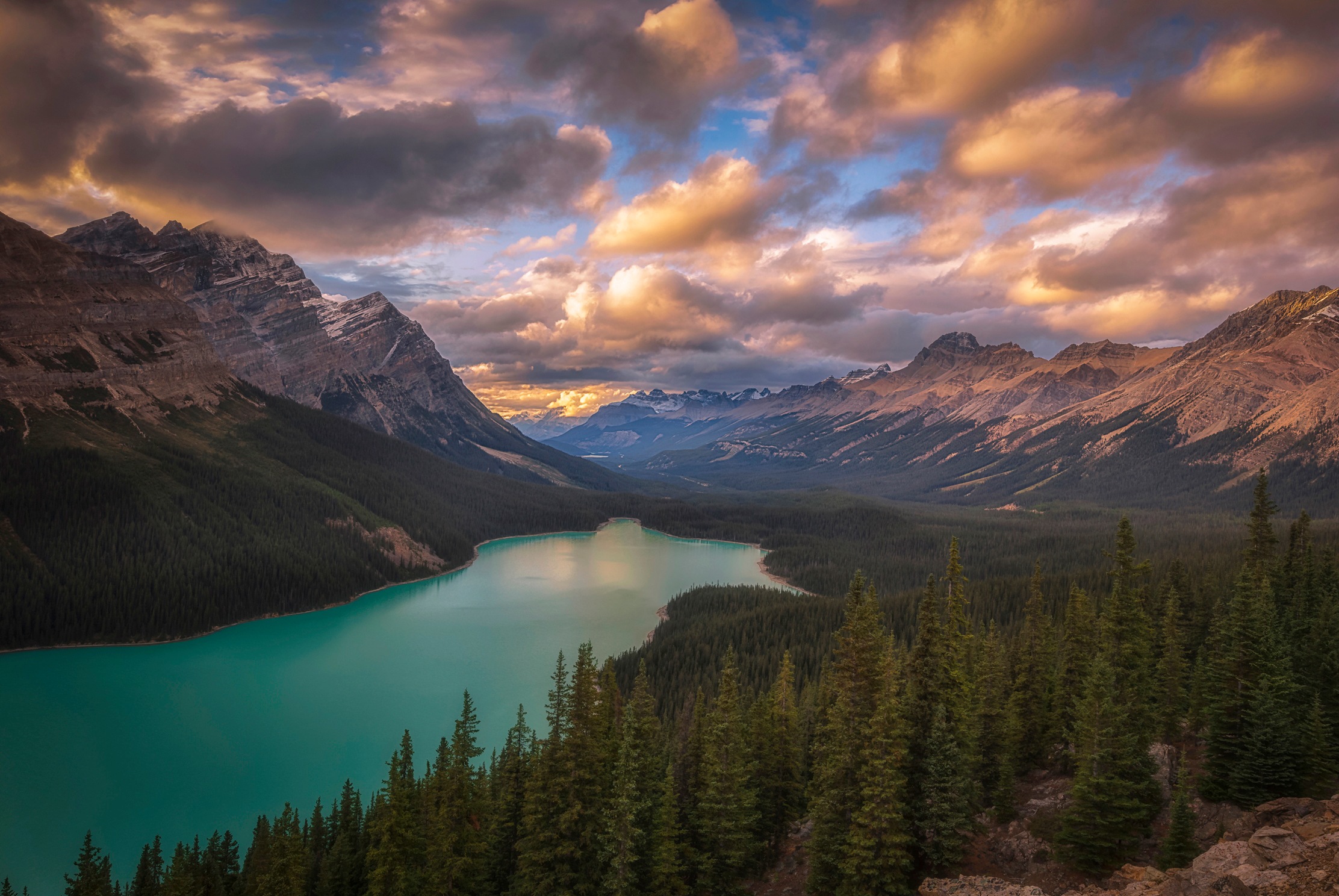 Image of Papermoon Fototapete »Photo-Art MICHAEL ZHENG, PEYTO-SEE IN DER ABENDDÄMMERUNG«, Vliestapete, hochwertiger Digitaldruck, inklusive Kleister bei Ackermann Versand Schweiz