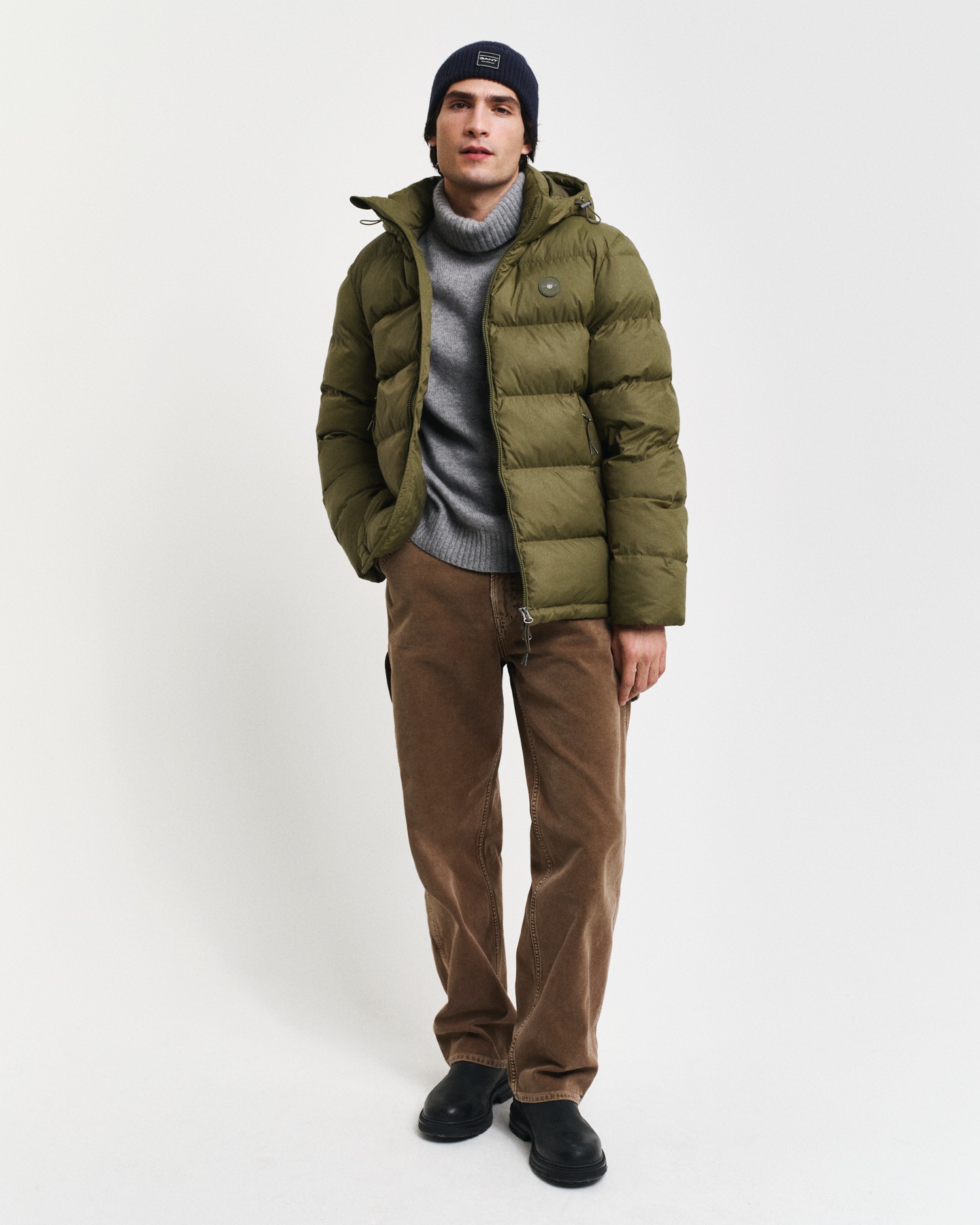 Gant Steppjacke »ACTIVE CLOUD JACKET«, mit Kapuze, Mit Windschutz-Bündchen, Silikon-Markenbadge