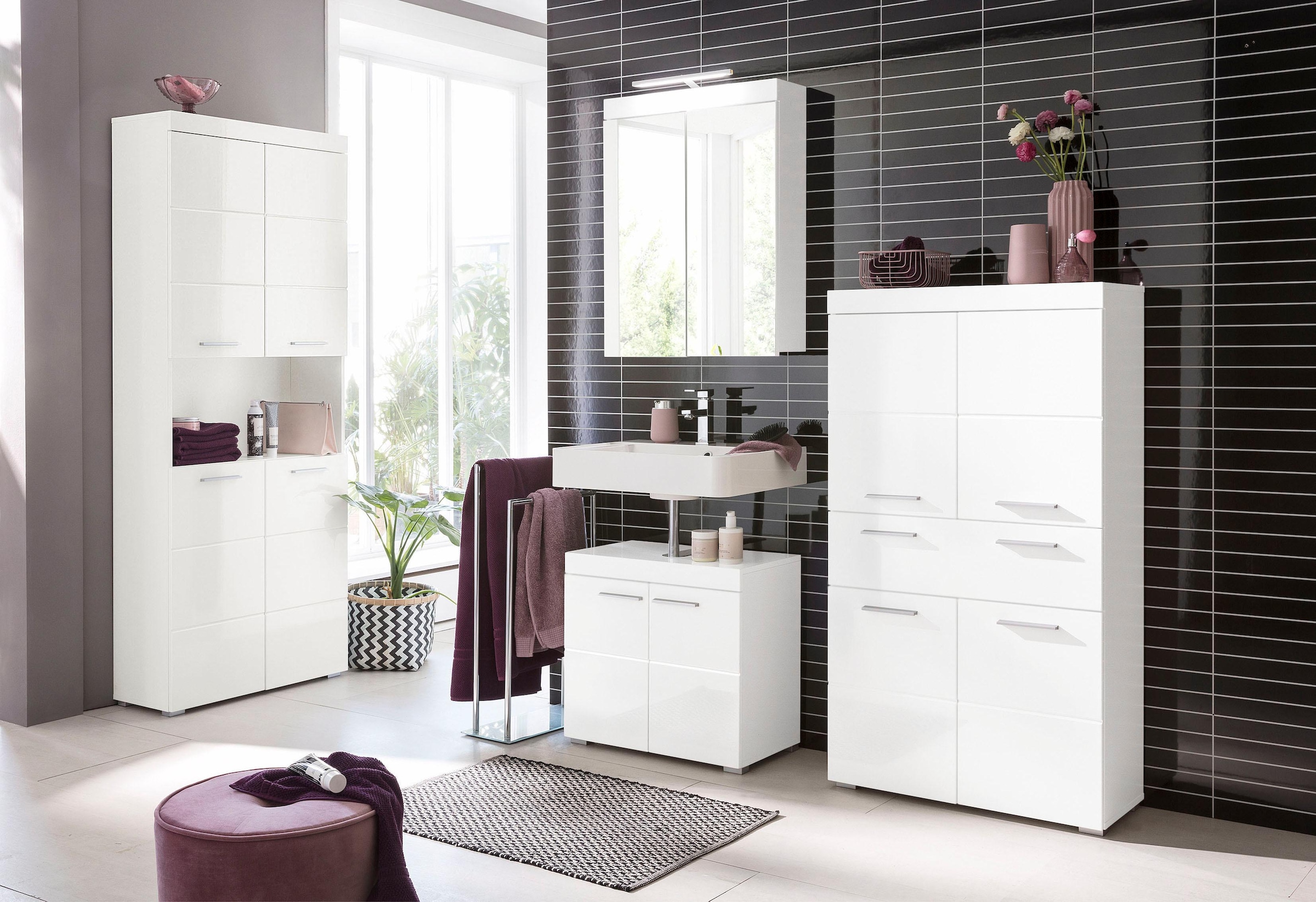 INOSIGN Midischrank »Avena«, Badschrank mit einer Schublade und 4 Türen - Masse (B/T/H) 73/31/130 cm