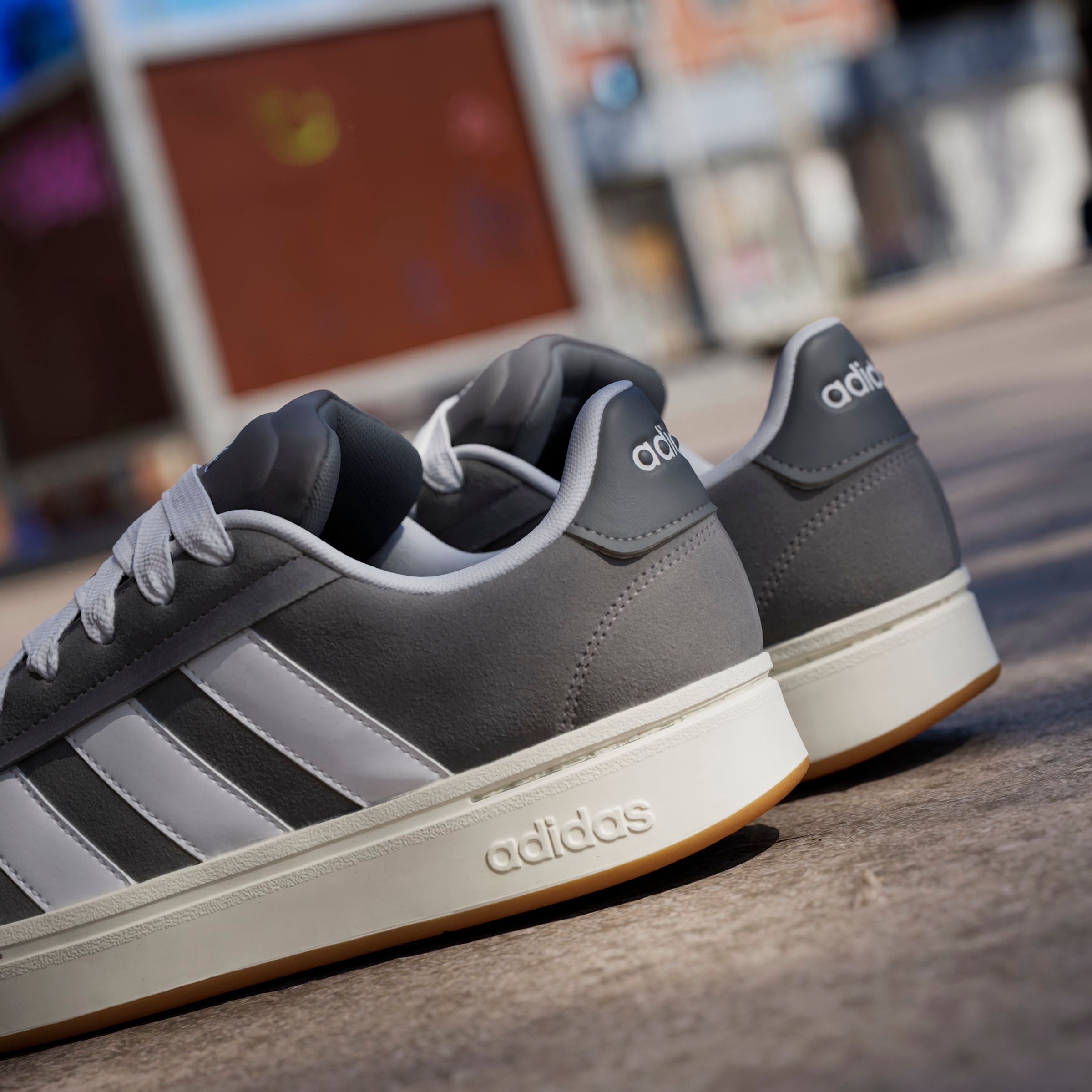 adidas Sportswear Sneaker »GRAND COURT ALPHA«, Design inspiriert vom adidas Campus 00