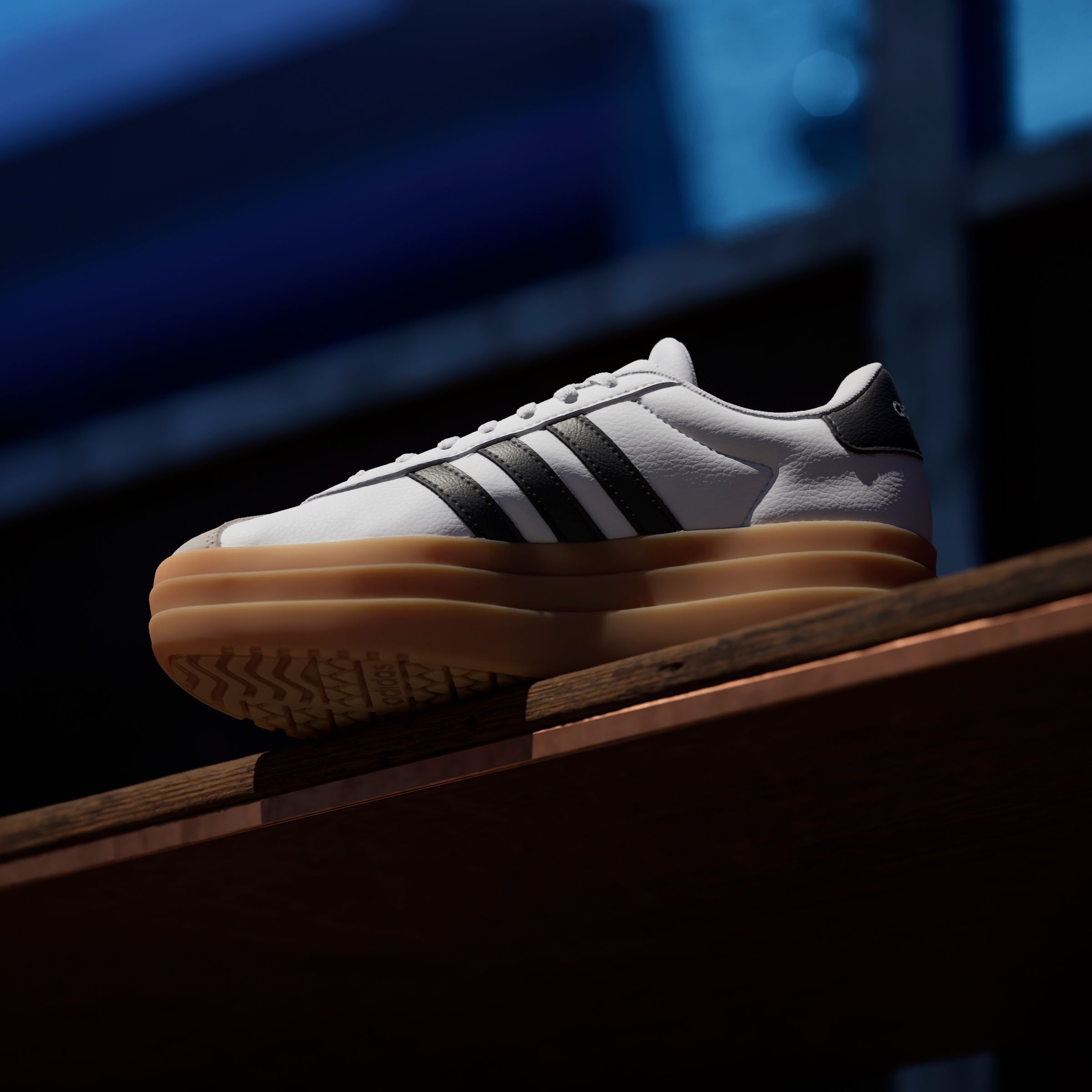 adidas Sportswear Sneaker »VL COURT BOLD LIFESTYLE KIDS«  Design auf den Spuren des adidas Gazelle Bold