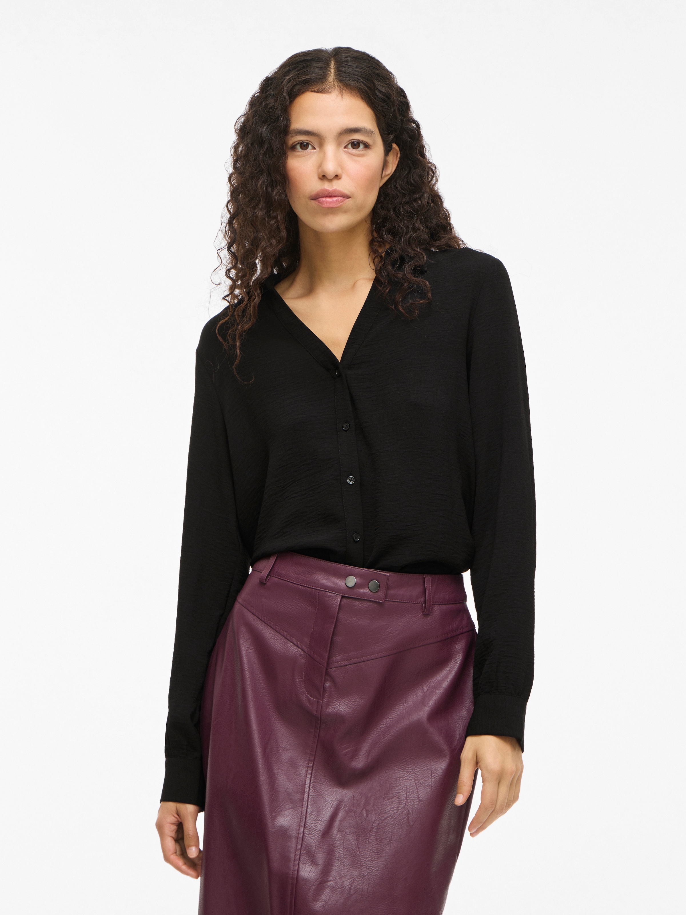 Image of Vila Langarmbluse "VIJOSA L/S V-NECK SHIRT - NOOS"