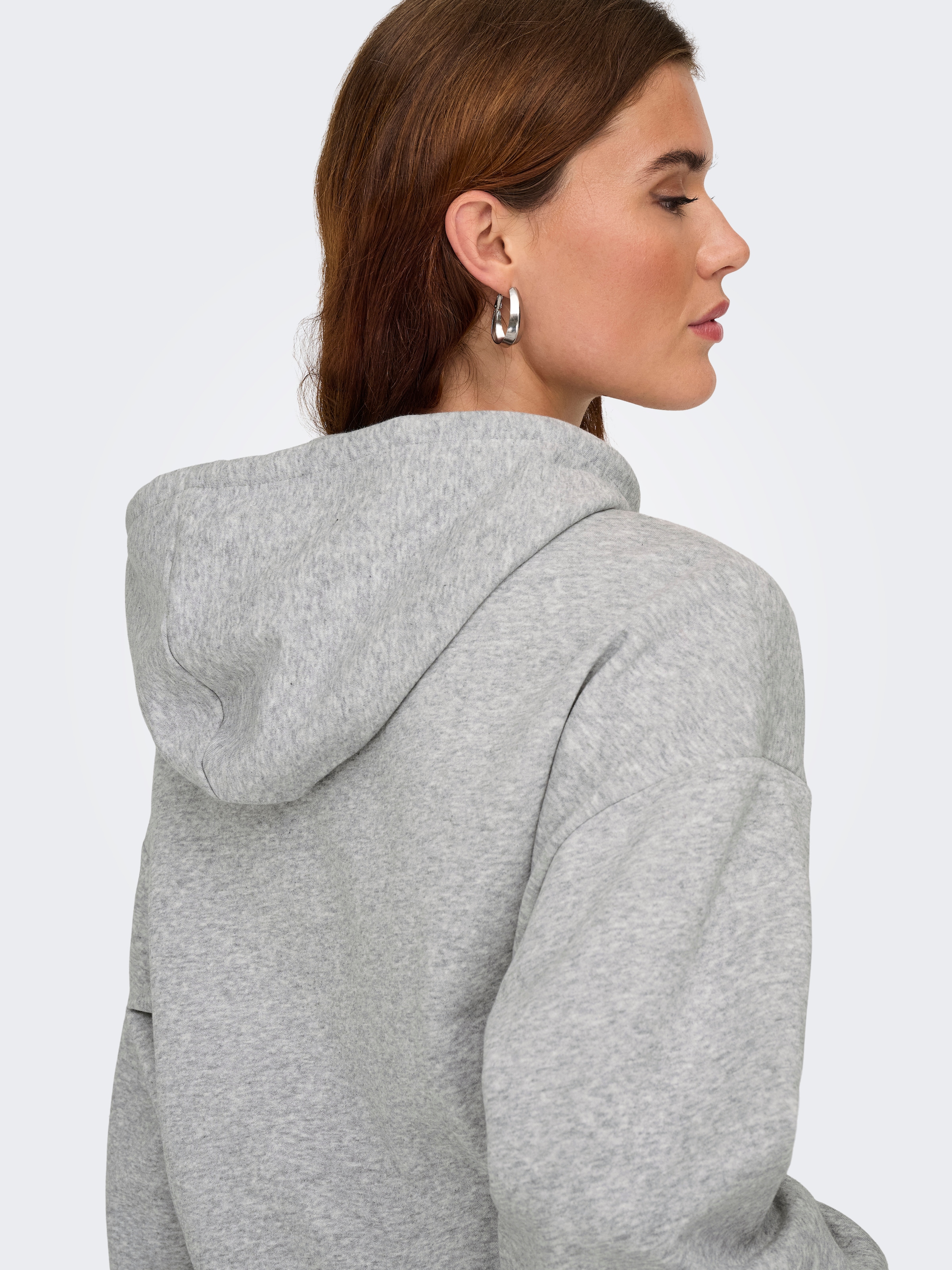 ONLY Kapuzensweatshirt »ONLSWEAT LIFE L/S HOODIE CROPPED SWT«, Baumwollmischung, loose fit
