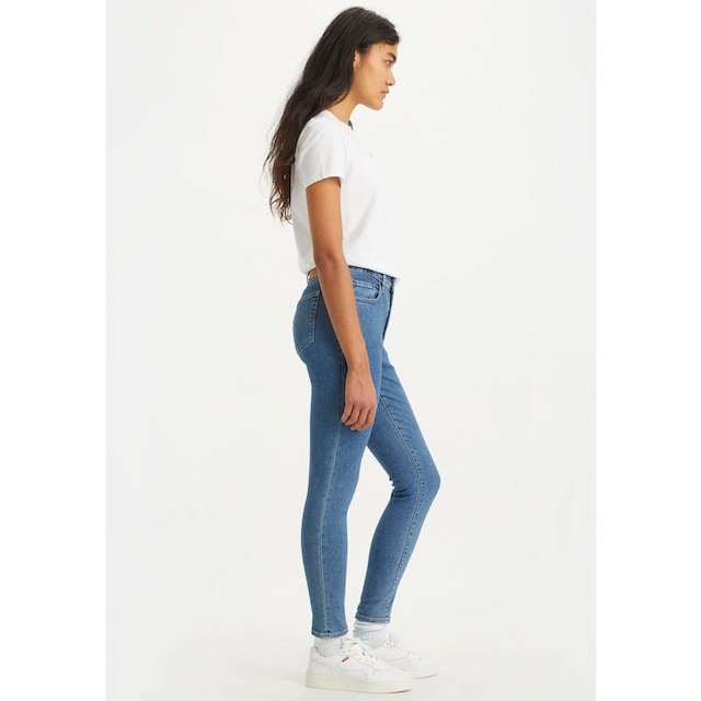♕ Levi\'s® Skinny-fit-Jeans »721 High rise skinny«, mit hohem Bund  versandkostenfrei kaufen