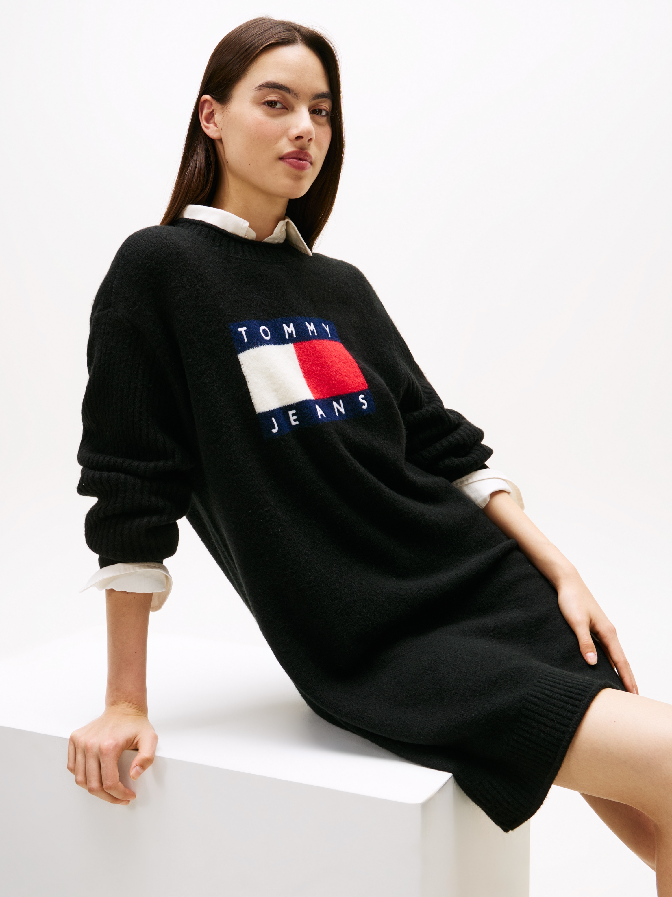 Tommy Jeans Strickkleid »TJW FLAG SWEATER DRESS EXT«