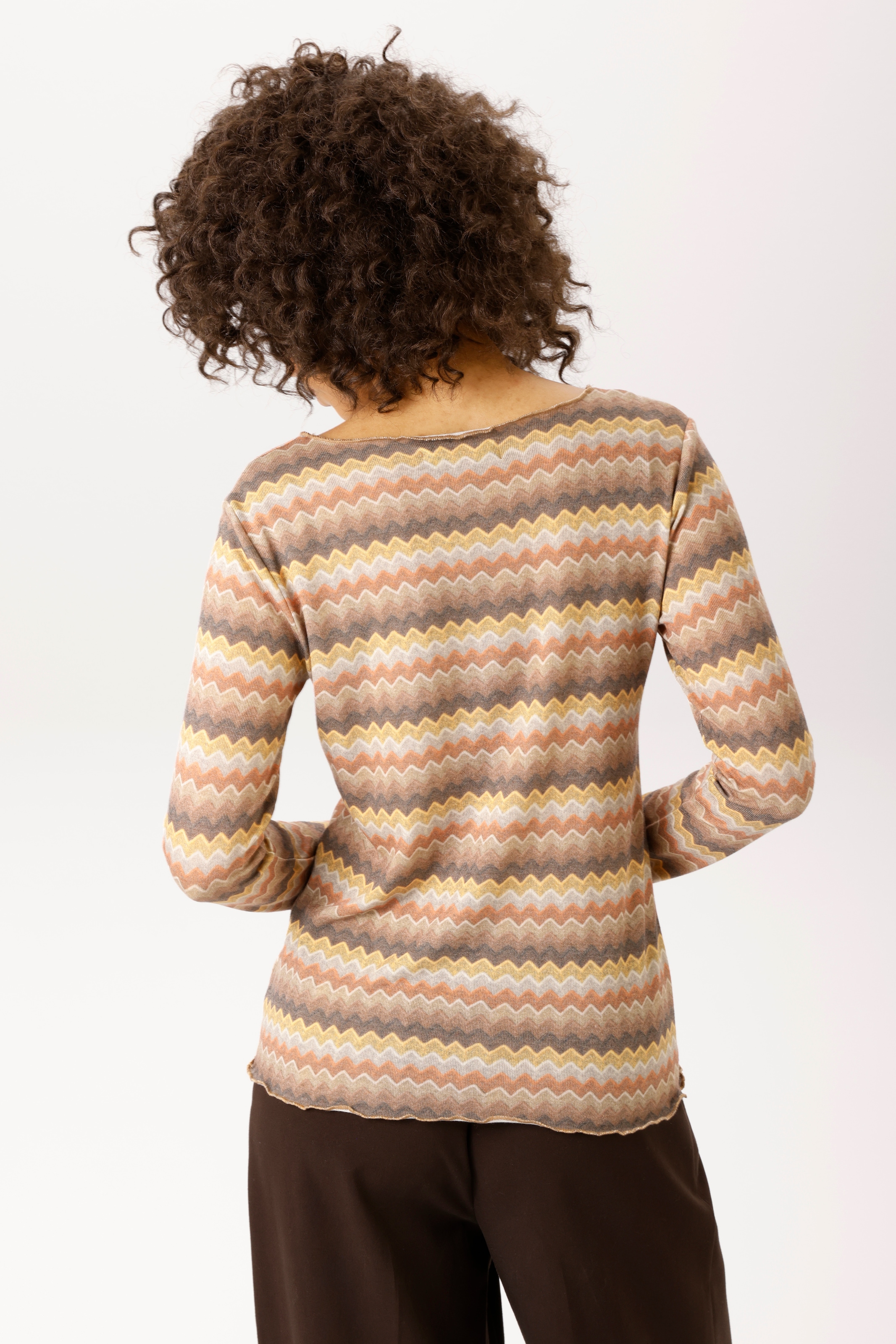 Aniston CASUAL T-shirt à manches longues dans les couleurs tendance, motif zigzag rayé - NOUVELLE COLLECTION