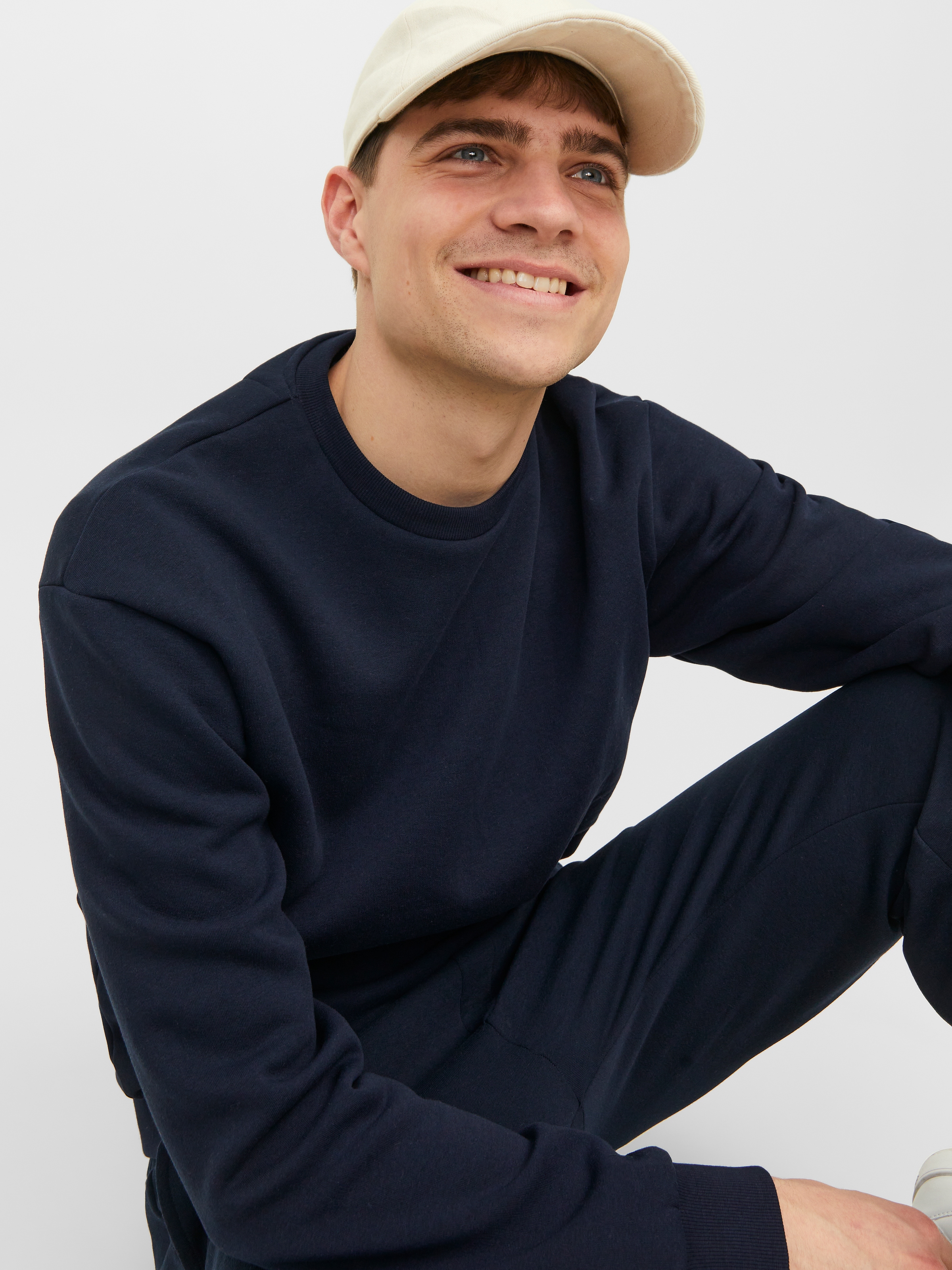 Jack & Jones Sweatshirt »JJEBRADLEY  mit Rippbündchen für Alltag und Freizeit«, mit Rippbündchen
