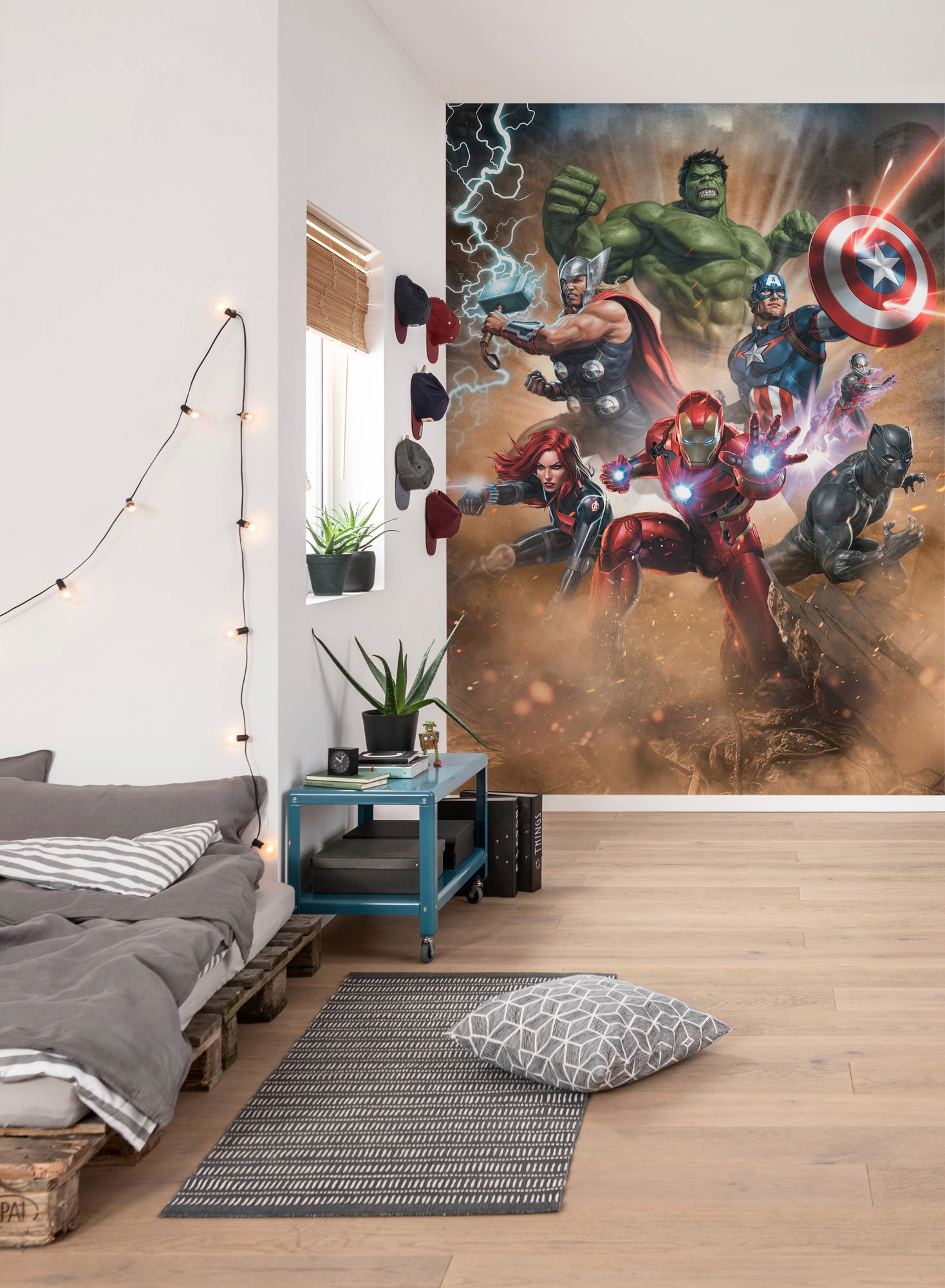 Komar Vliestapete »Digitaldruck Vlies - Avengers Superpower - Grösse 200 x 280 cm«, bedruckt, Kinderzimmer