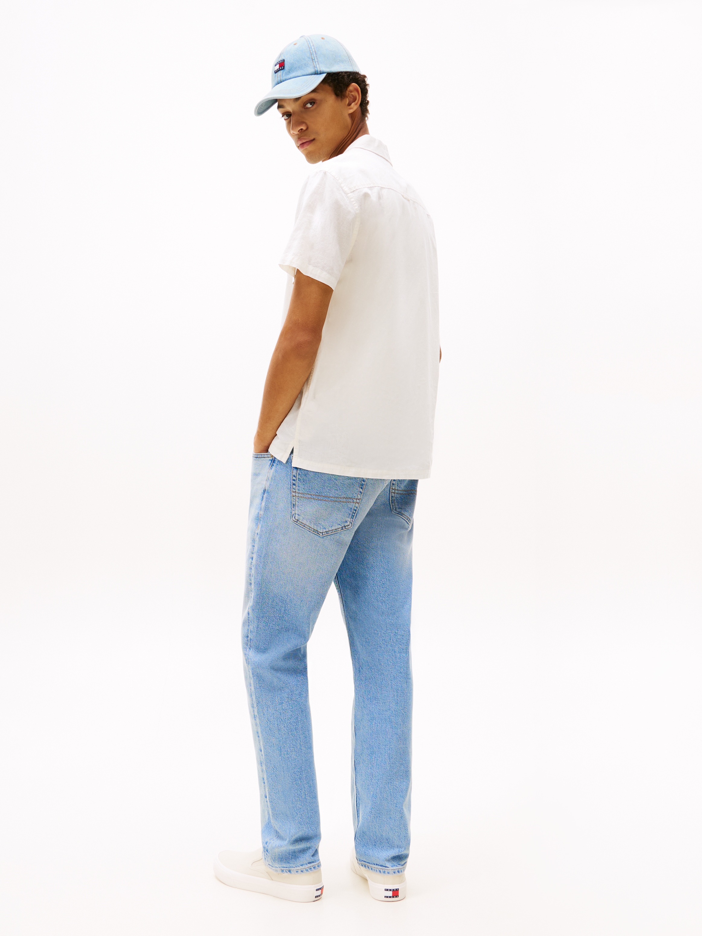 Tommy Jeans Plus Kurzarmhemd »TJM LINEN BLEND CAMP SS EXT« Mit V-Ausschnitt