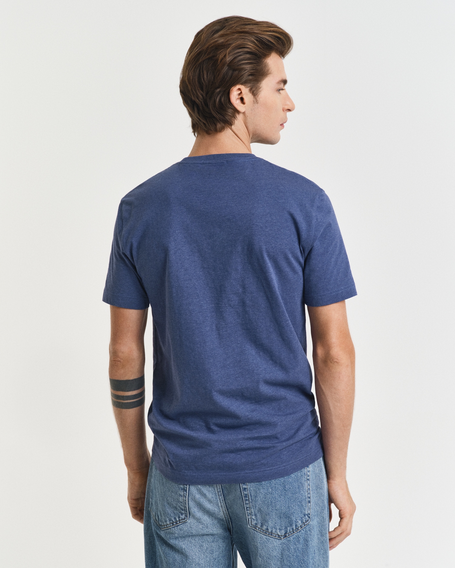 Gant T-Shirt »REG SHIELD SS T-SHIRT« mit Logostickerei auf der Brust