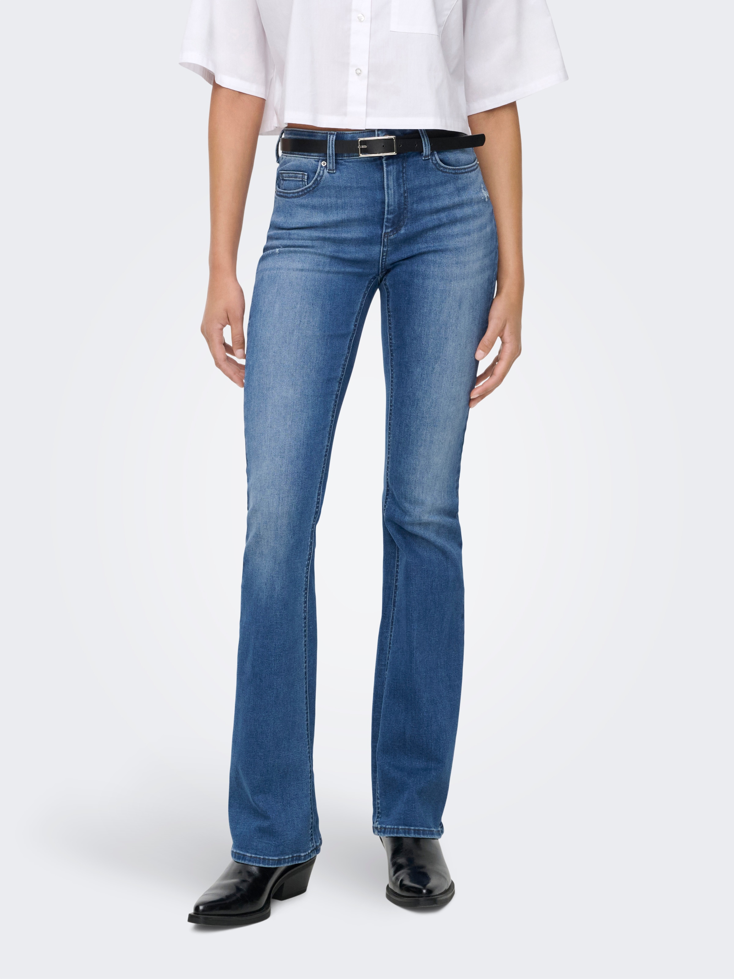 Image of ONLY Bootcut-Jeans "ONLBLUSH MID WAIST FLARED DNM BOX"
