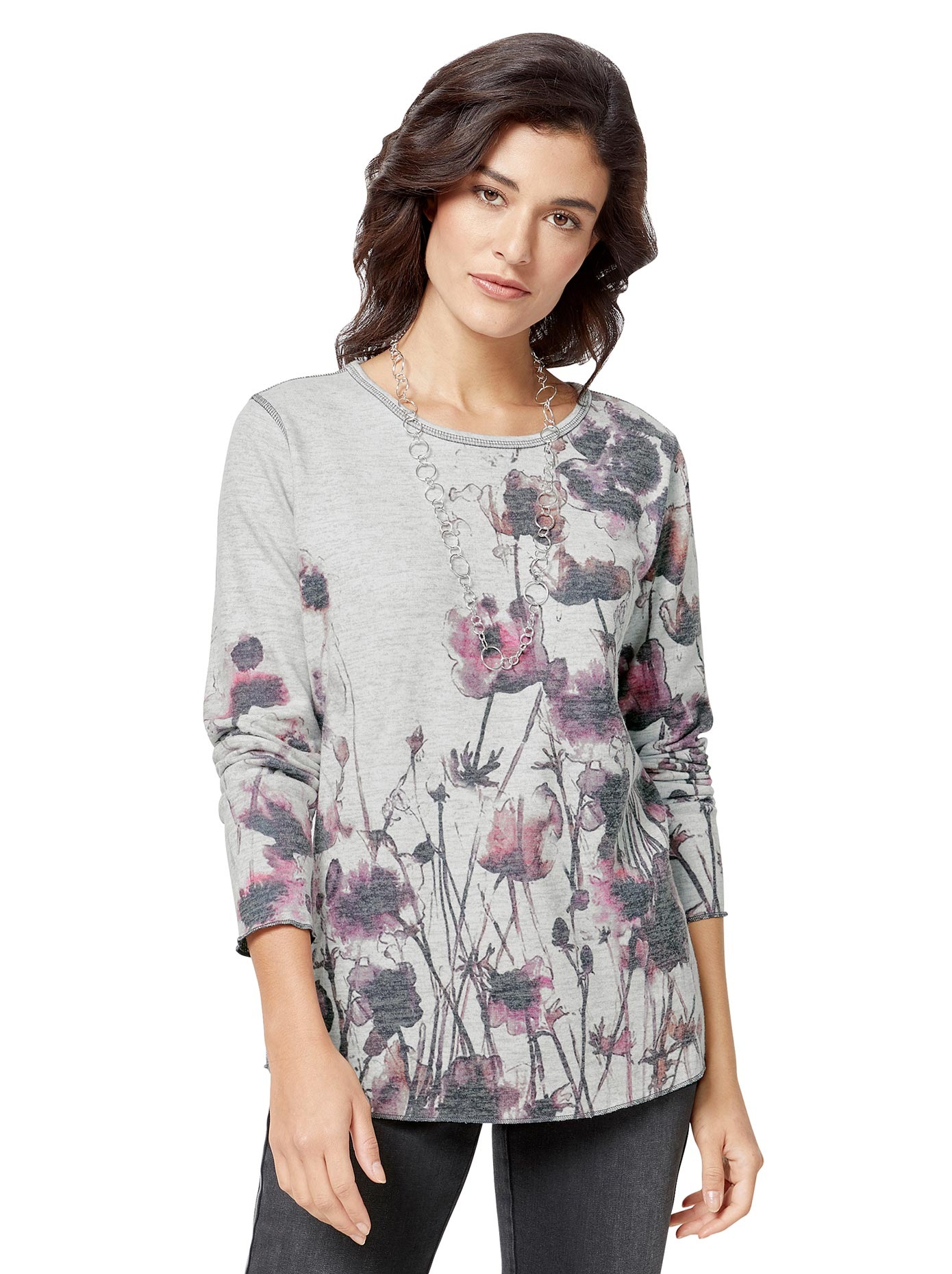 Pullover mit kontrastfarbigen Overlock-Nähten