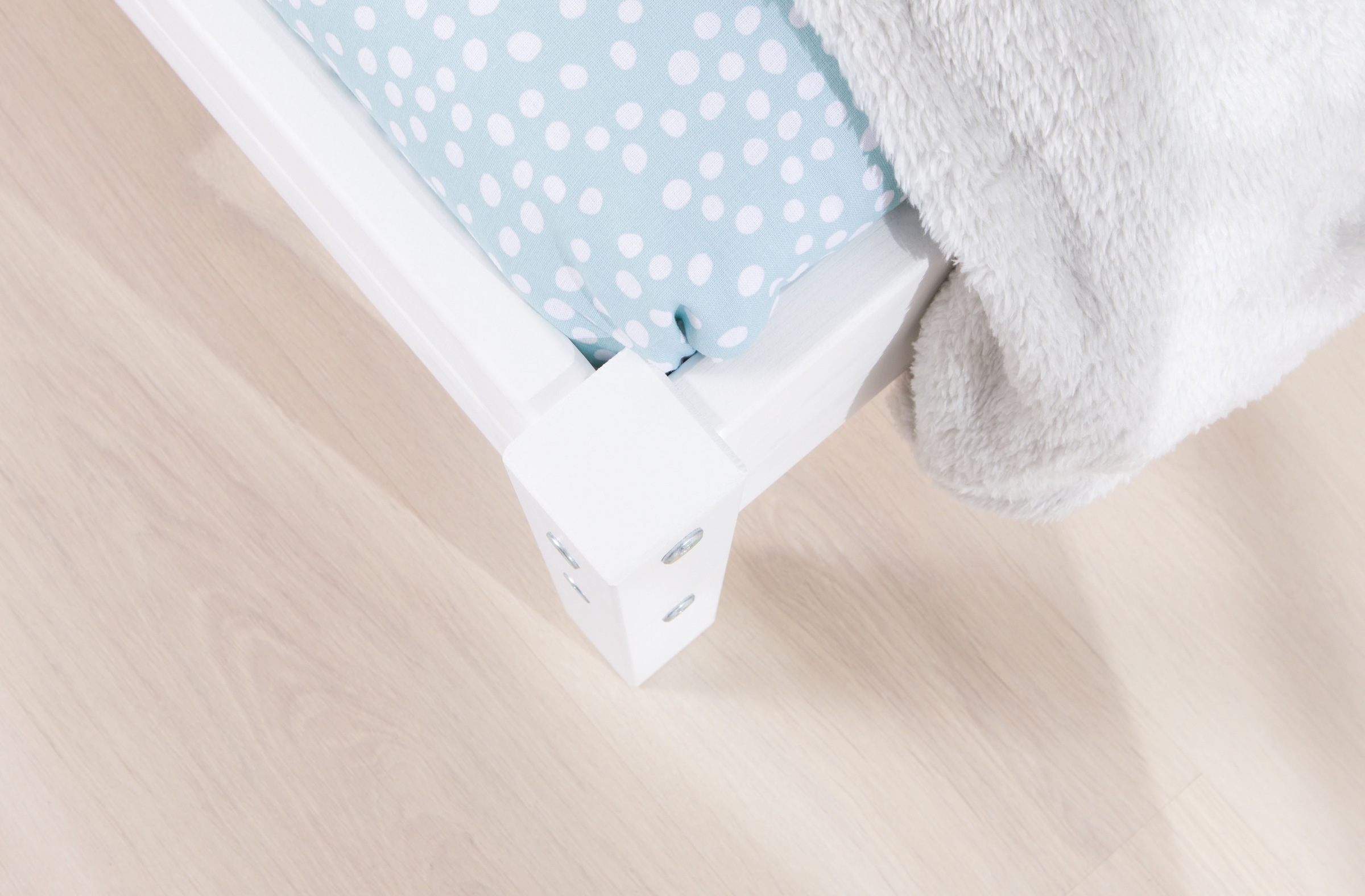 Ticaa Futonbett »Merci«, Einzelbett, aus Kiefer Massivholz, inkl. Rollrost