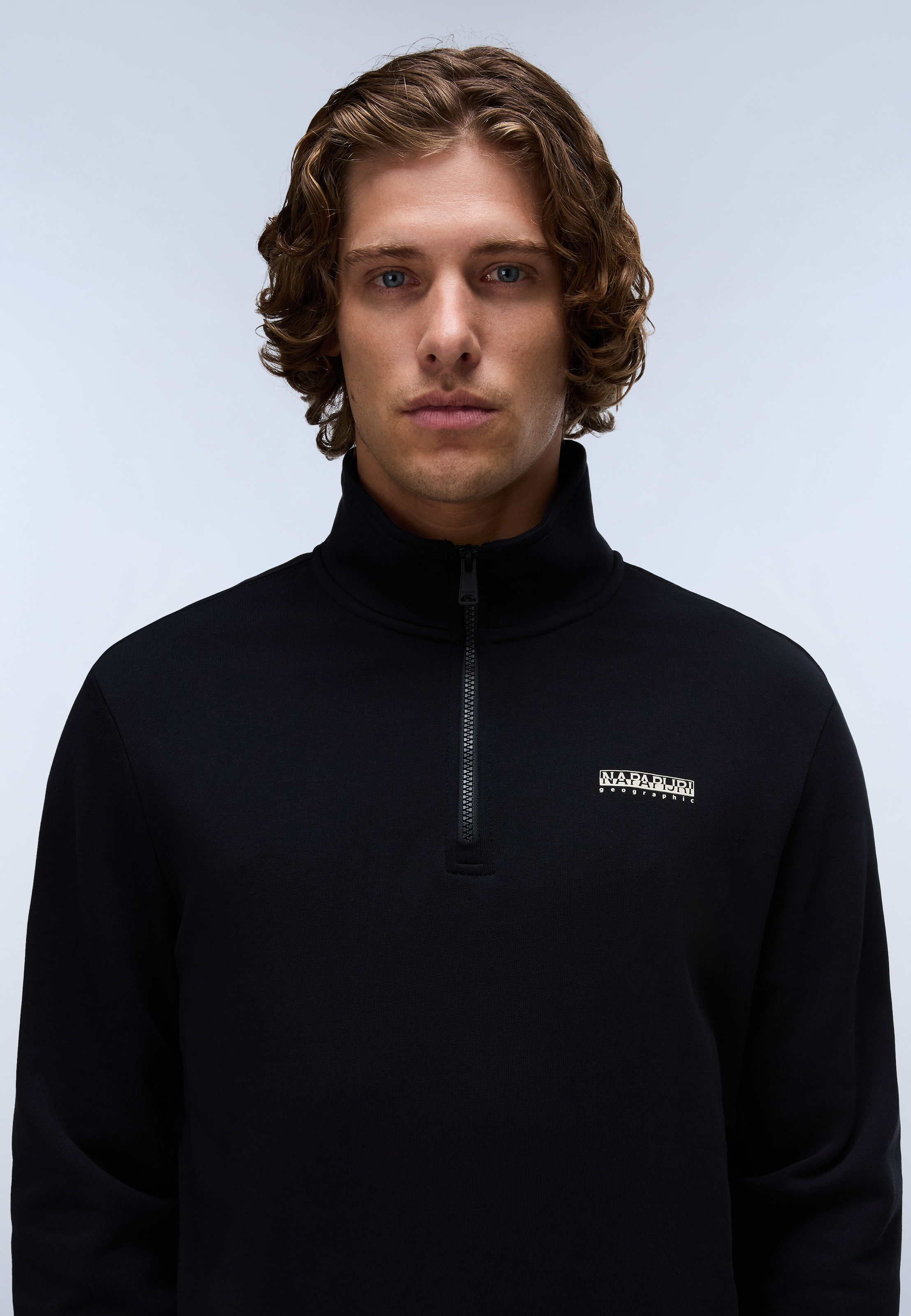 Napapijri Sweatshirt , mit Stehkragen und Reissverschluss
