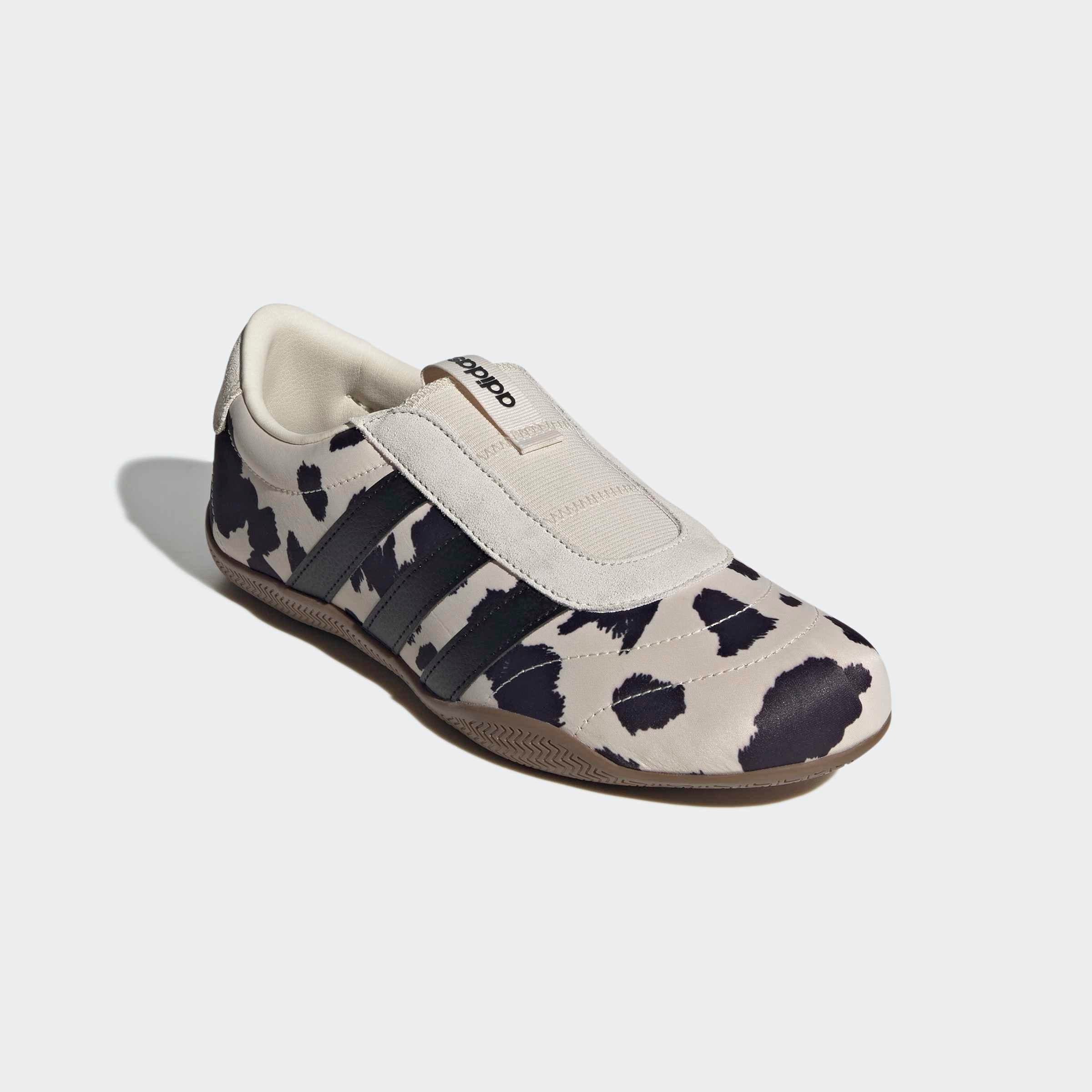 Image of adidas Sportswear Sneaker "GRAND COURT LO SLIP ON" mit Kuh Muster