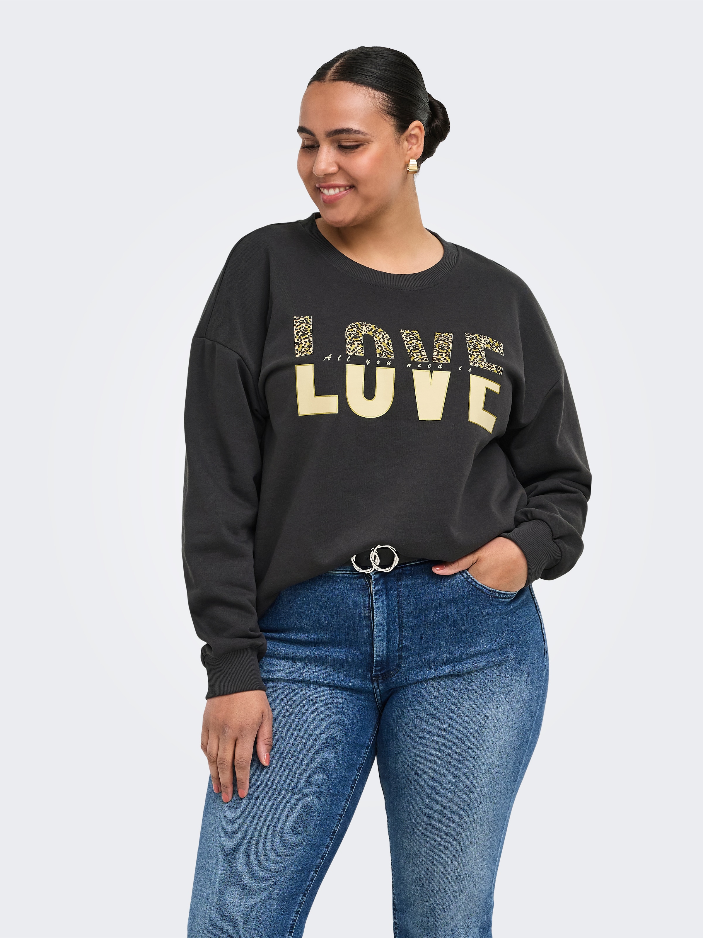 Image of ONLY CARMAKOMA Sweatshirt "CARTAMMIE L/S LEO PRINT O-NECK SWT JRS", Baumwollmischung