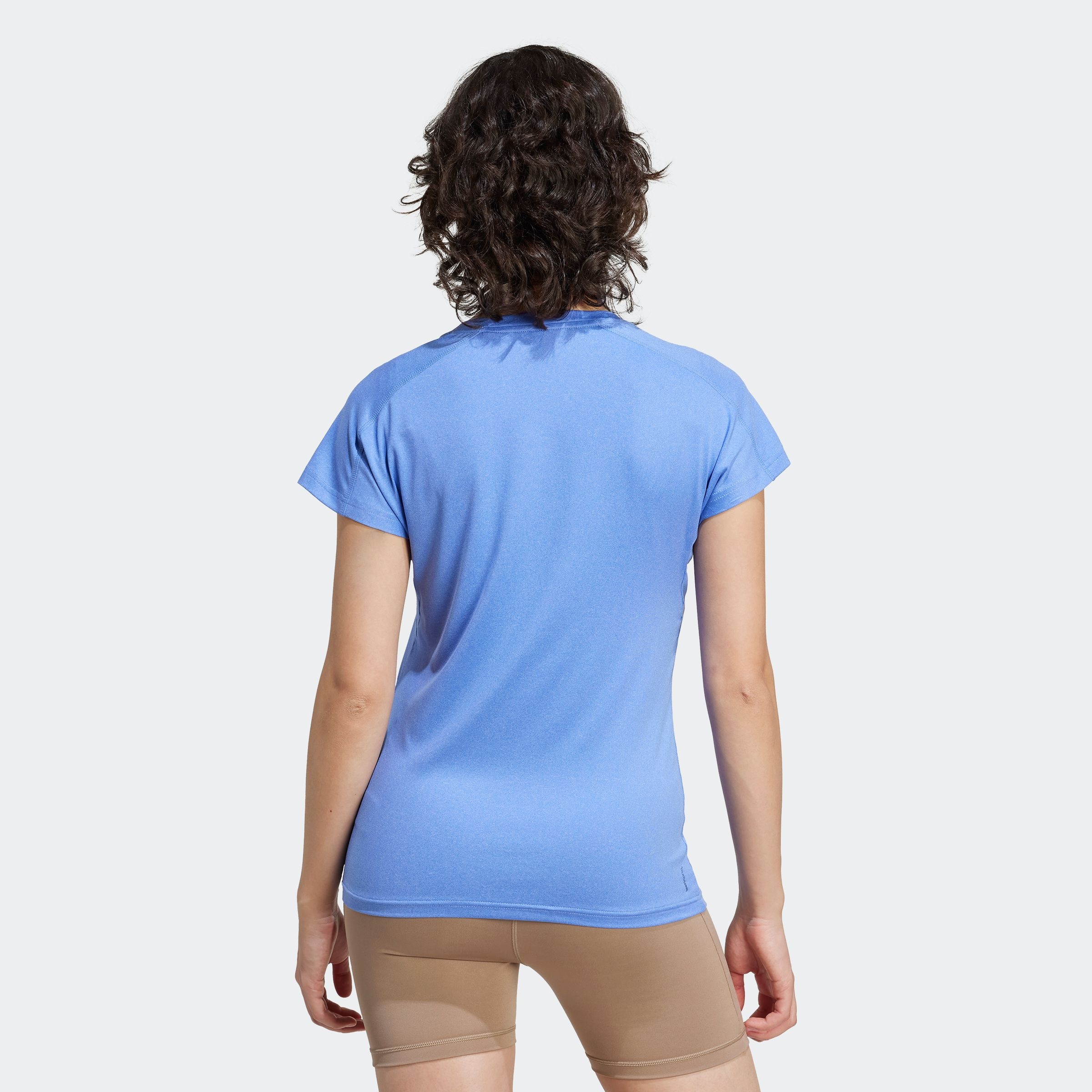 adidas Performance T-Shirt »TR-ES MIN T«, Trainingsshirt, feuchtigkeitsabsorbierend mit V Ausschnitt