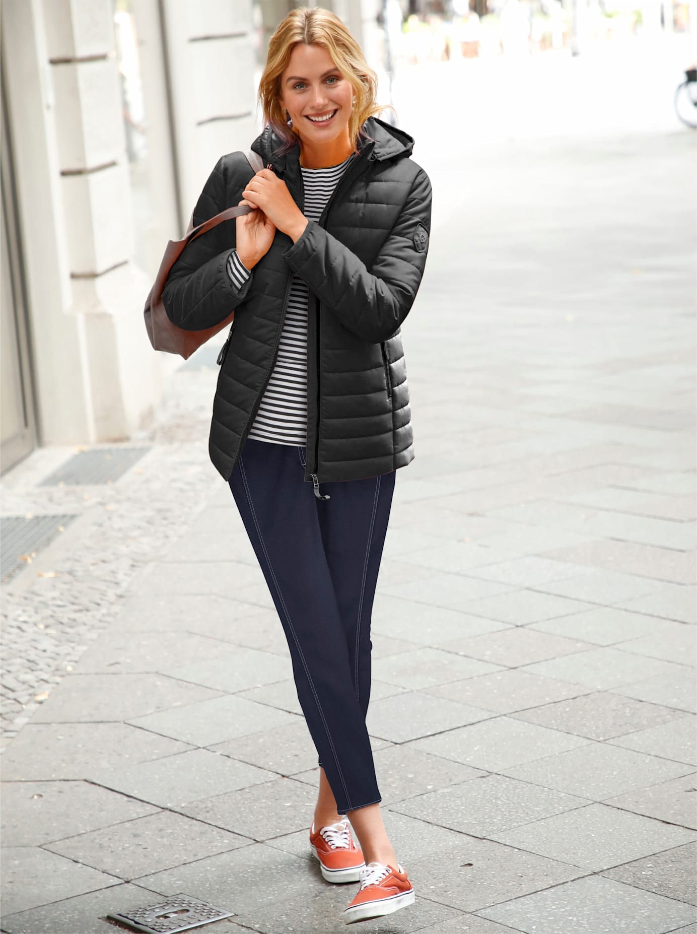 Casual Looks Steppjacke mit Kapuze