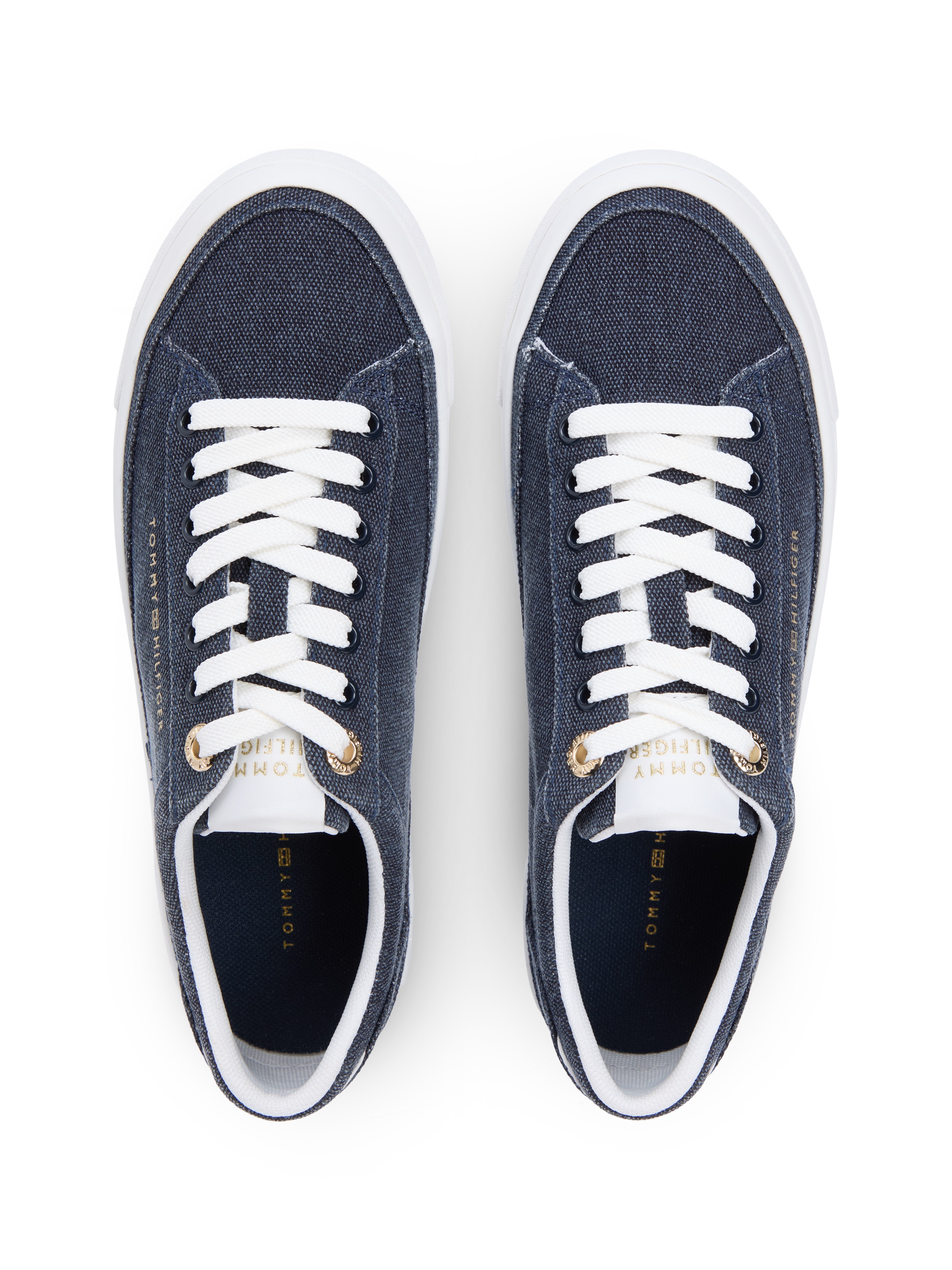 Tommy Hilfiger Baskets à plateforme »TH FOXING PLATFORM WASHED CANVAS«  Chaussure de loisirs, chaussure basse, à lacets, look jean tendance