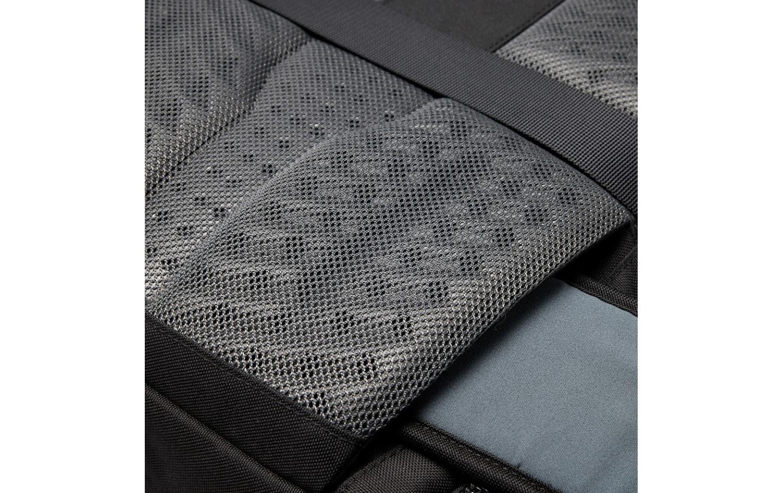 Lowepro Fotorucksack »ProTactic BP 450 AW III«