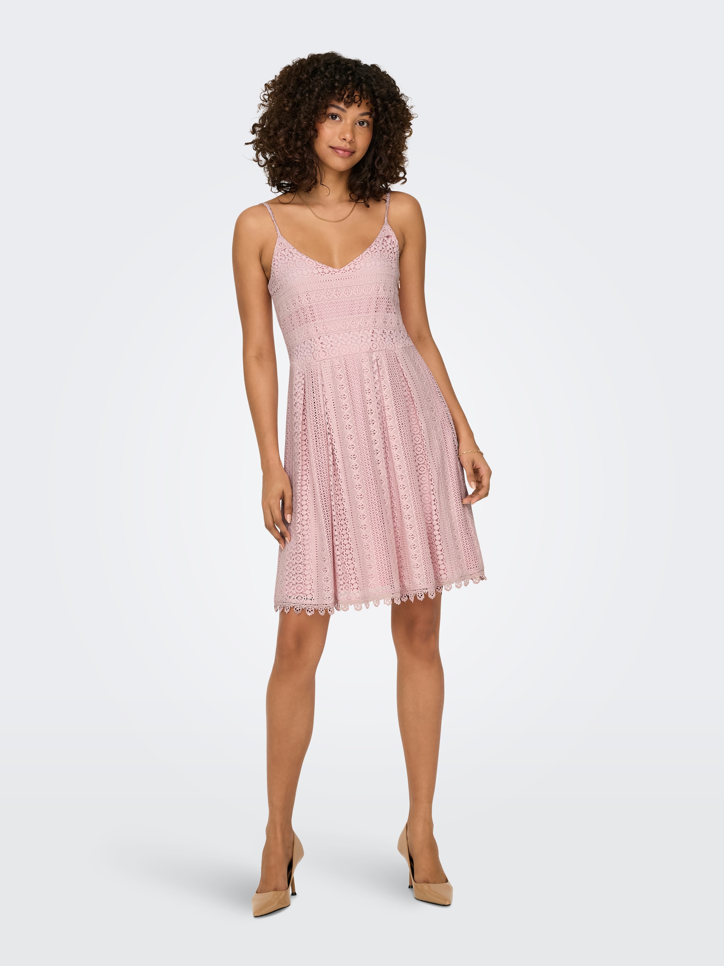 ONLY Robe à bretelles »ONLHELENA – Trägerkleid aus Baumwolle für den Sommer« coton, coupe régulière, col en V