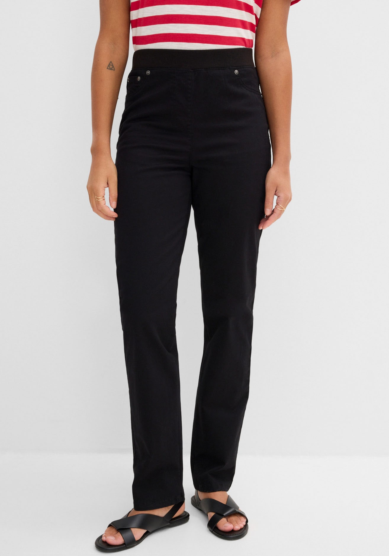 Image of bonprix Schlupfhose "Twill Treggings aus elastischem Baumwoll-Mix" aus elastischem Baumwoll-Mix, Regular Fit, gerades Bein