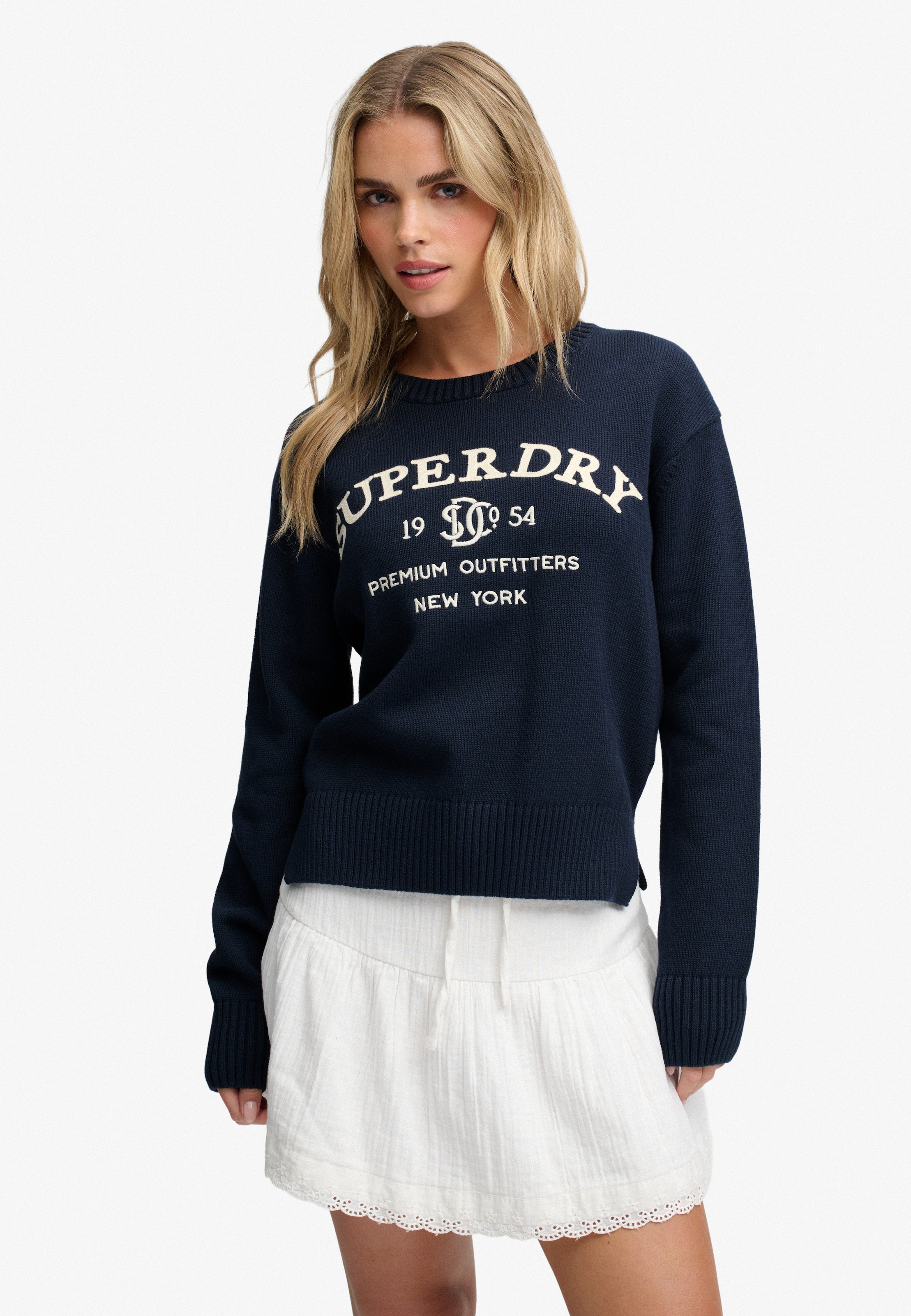 Superdry Strickpullover »HERITAGE GRAPHIC JUMPER« Baumwolle, mit hochwertiger Stickerei