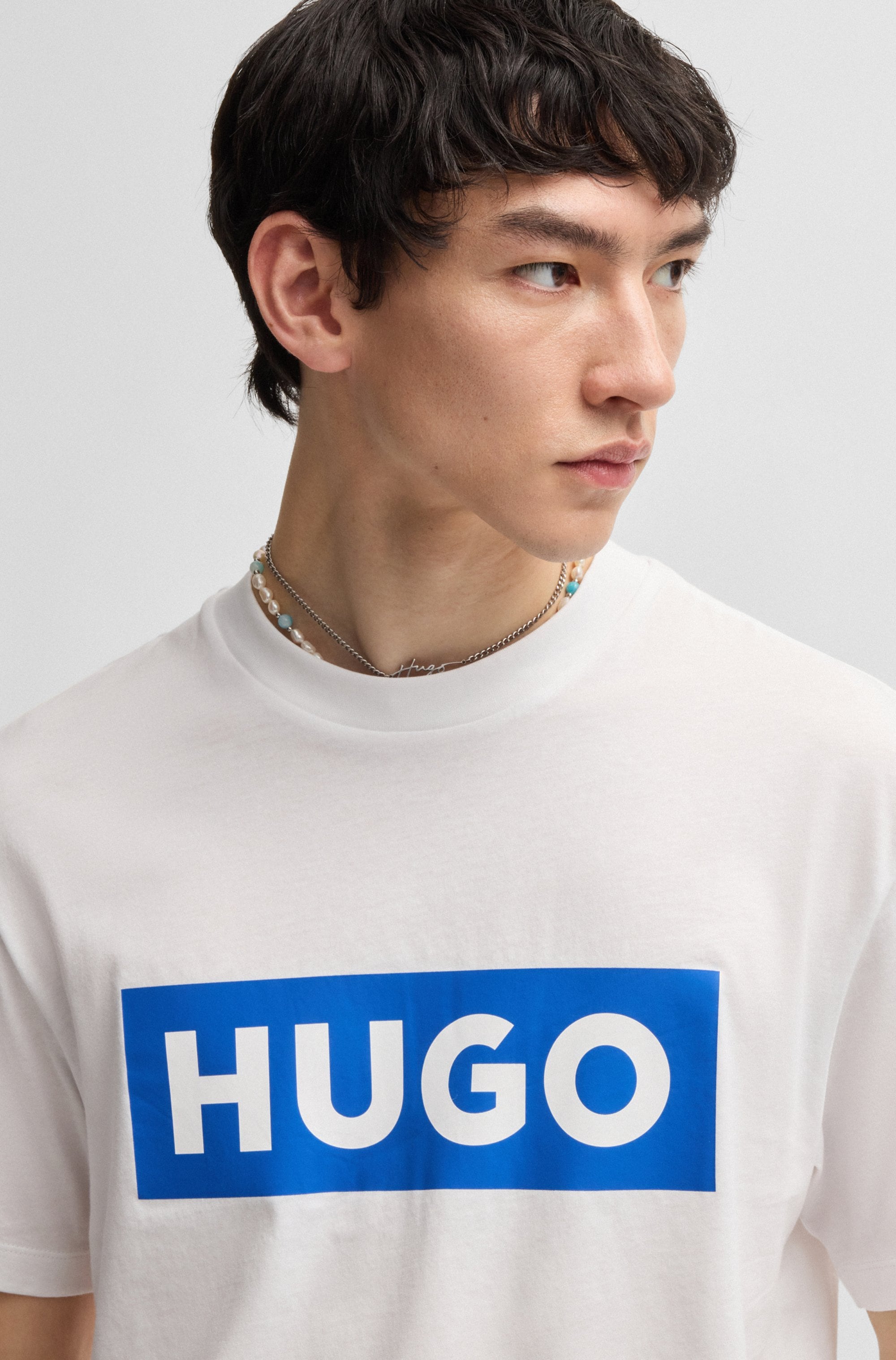HUGO Blue T-Shirt »Nico« mit grossem Logo-Print, Unisex