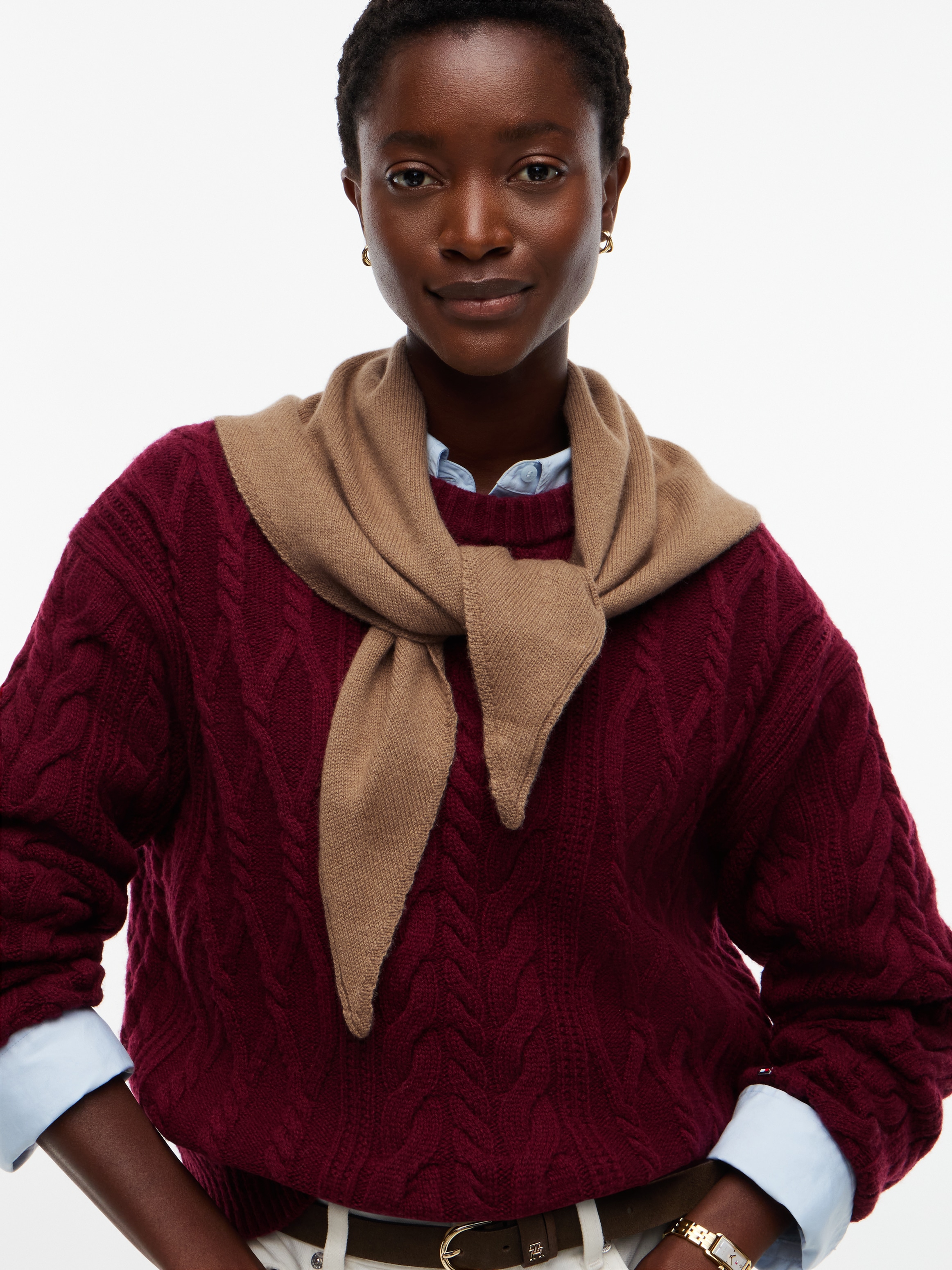 Tommy Hilfiger Écharpe en laine »TH SCRIPT TRIANGLE SCARF« triangulaire, avec proportion de cachemire, broderie logo