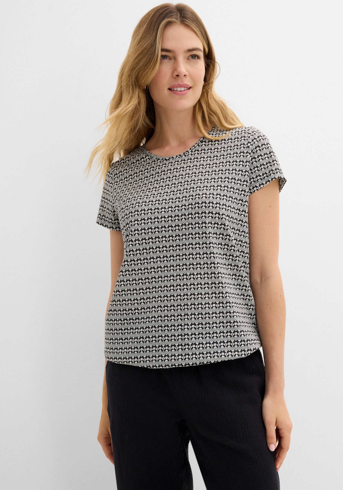 Image of bonprix T-Shirt Loose Fit, Kurzarm, mit elastischen Bündchen, mit All-Over Print