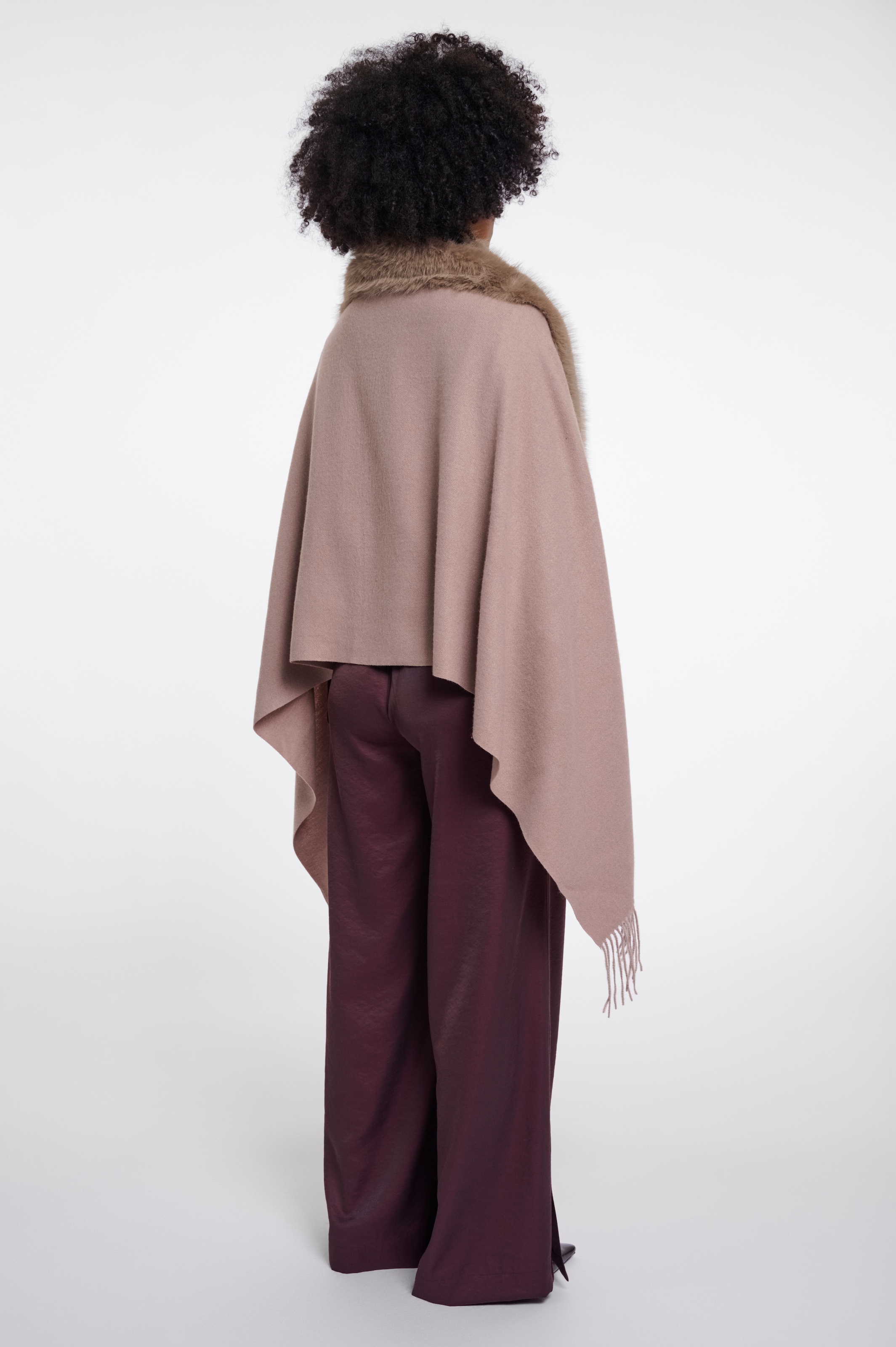 Rino & Pelle Pashmina mit Fellimitat
