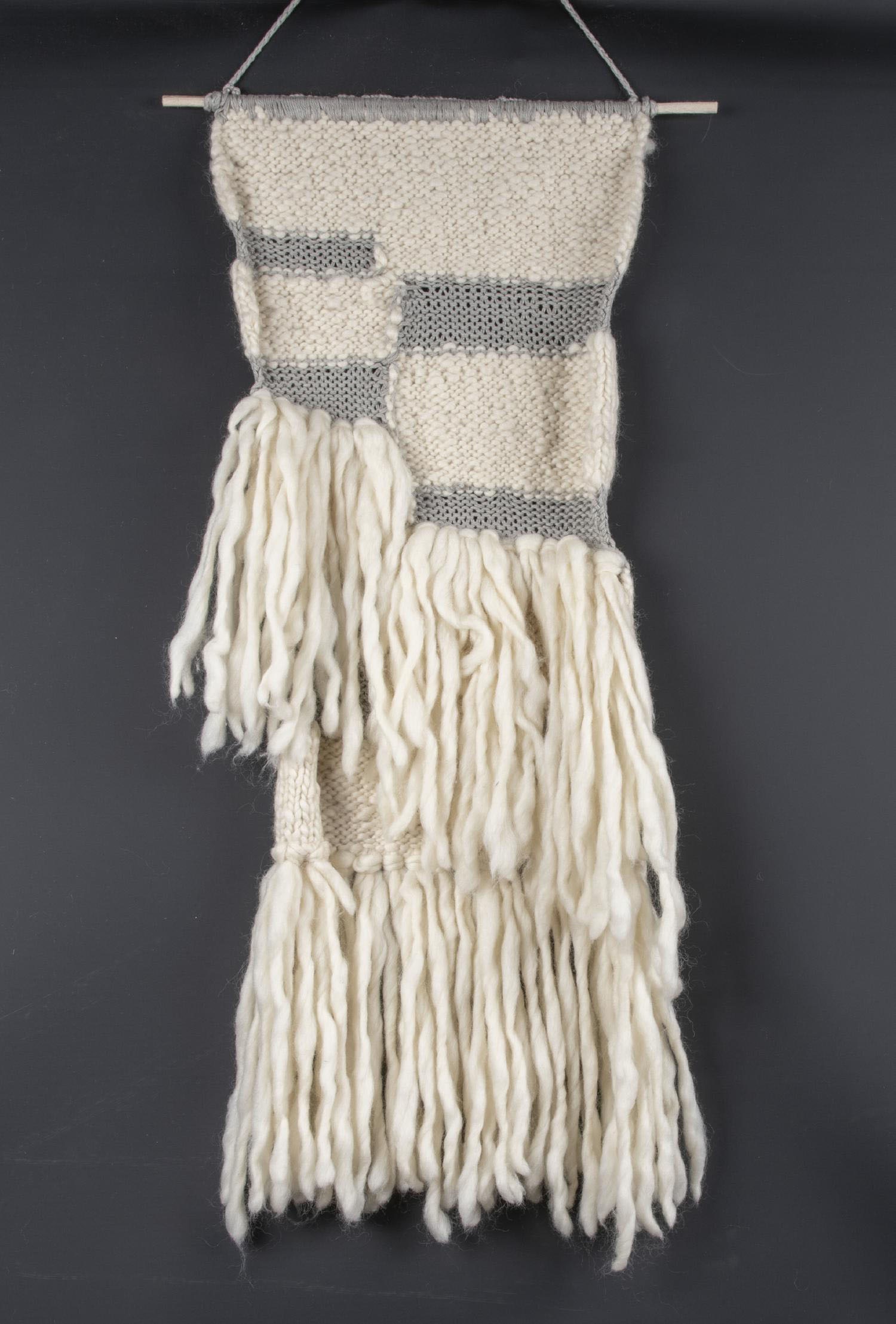 Image of THEKO Wanddekoobjekt »Wallart Big T«, Wandteppich, Wanddeko, reine Wolle, handgefertigt, im Boho-Stil, ideal im Wohnzimmer & Schlafzimmer bei Ackermann Versand Schweiz