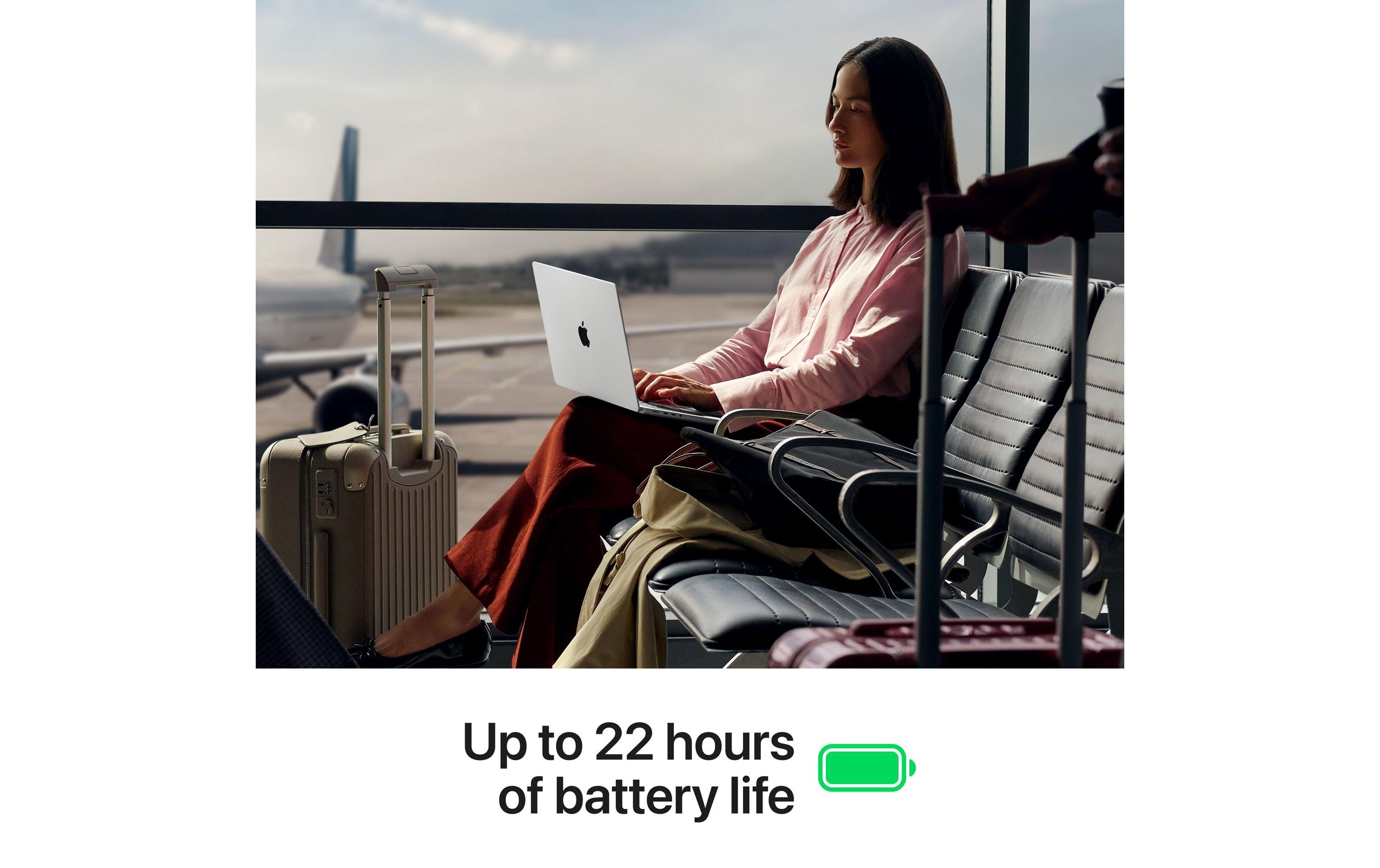 Apple Ordinateur portable »MacBook Pro 14 M5 Pro 2026 18C CPU/20C GPU/2 TB/24 GB« 36,068 cm / 14,2 ″ Apple M5 Pro 2.000 Go SSD Integrierte NPU (Neural Processing Unit)