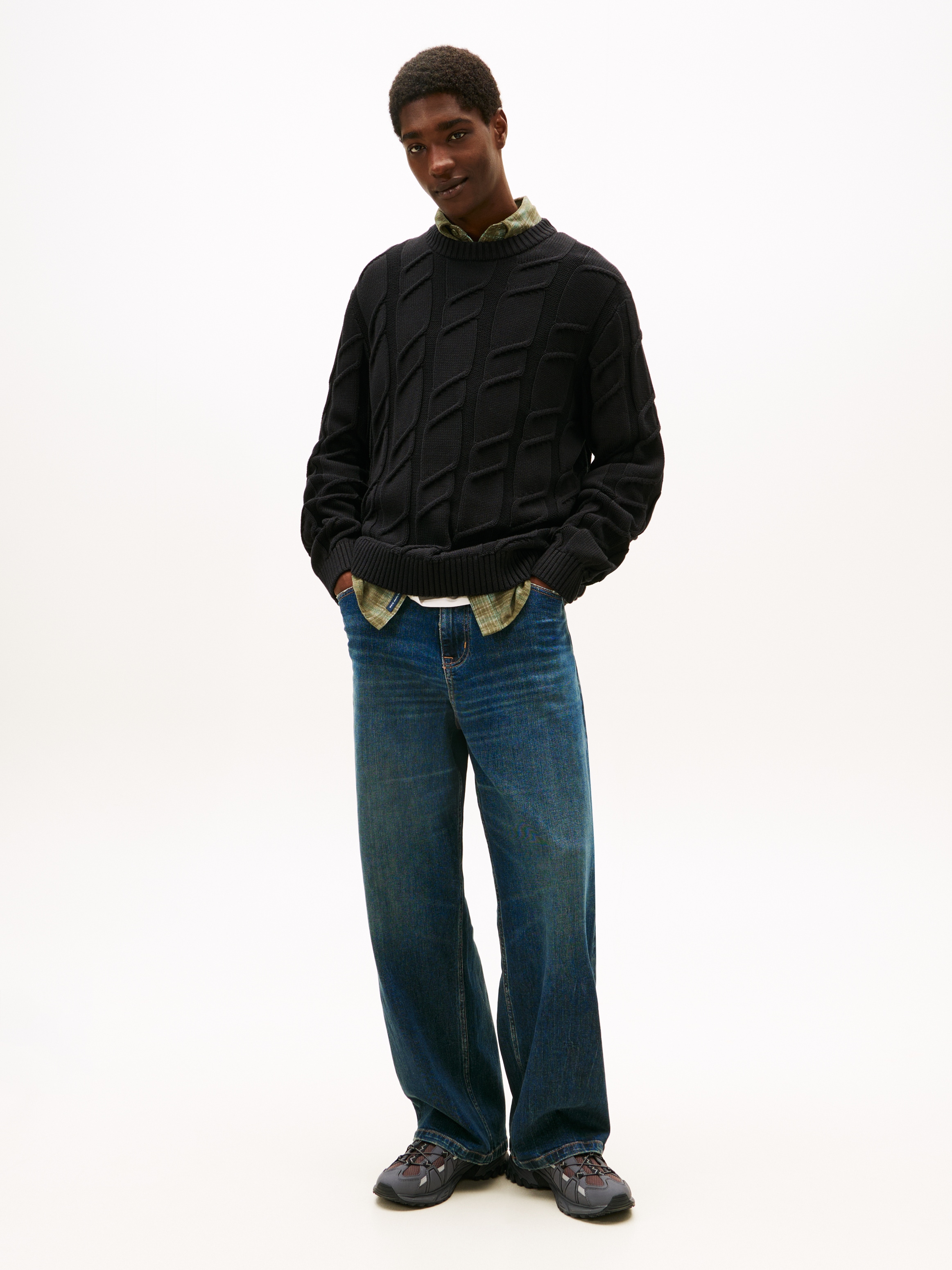 Tommy Jeans Rundhalspullover »TJM REG CHUNKY CABLE« Grobstrick mit Zopfmuster, regular fit, Rundhals