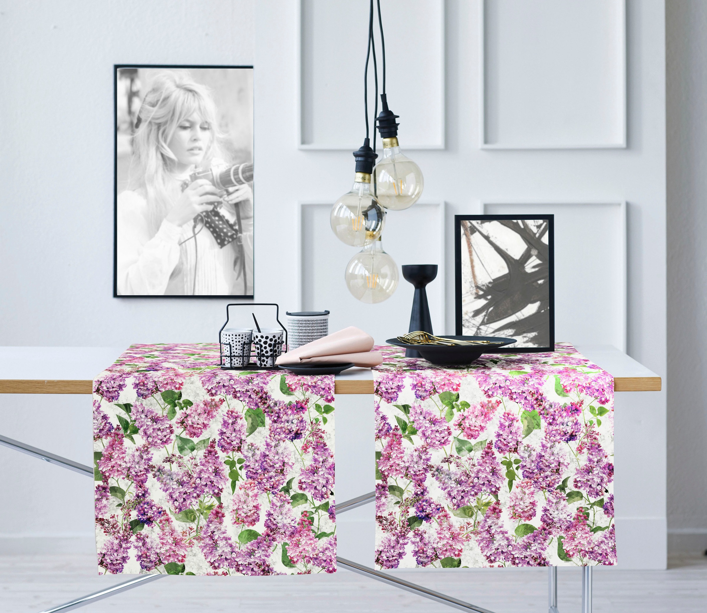 APELT Tischläufer "6820 SPRINGTIME, Frühjahrsdeko, Frühling" mit Blütenmotiv, Digitaldruck, Flieder All-Over