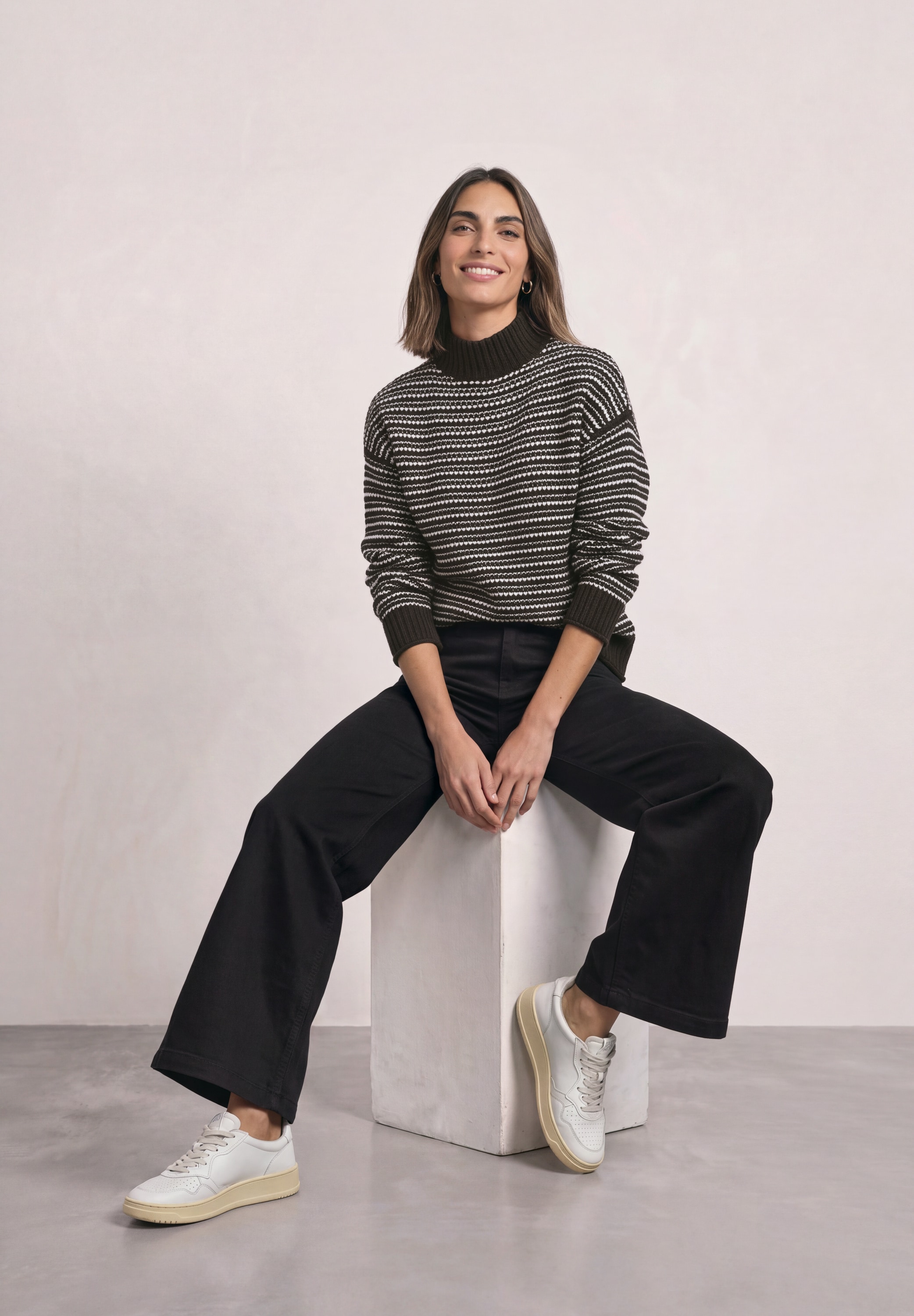 STREET ONE Strickpullover mit Turtle Neck und Streifenmuster
