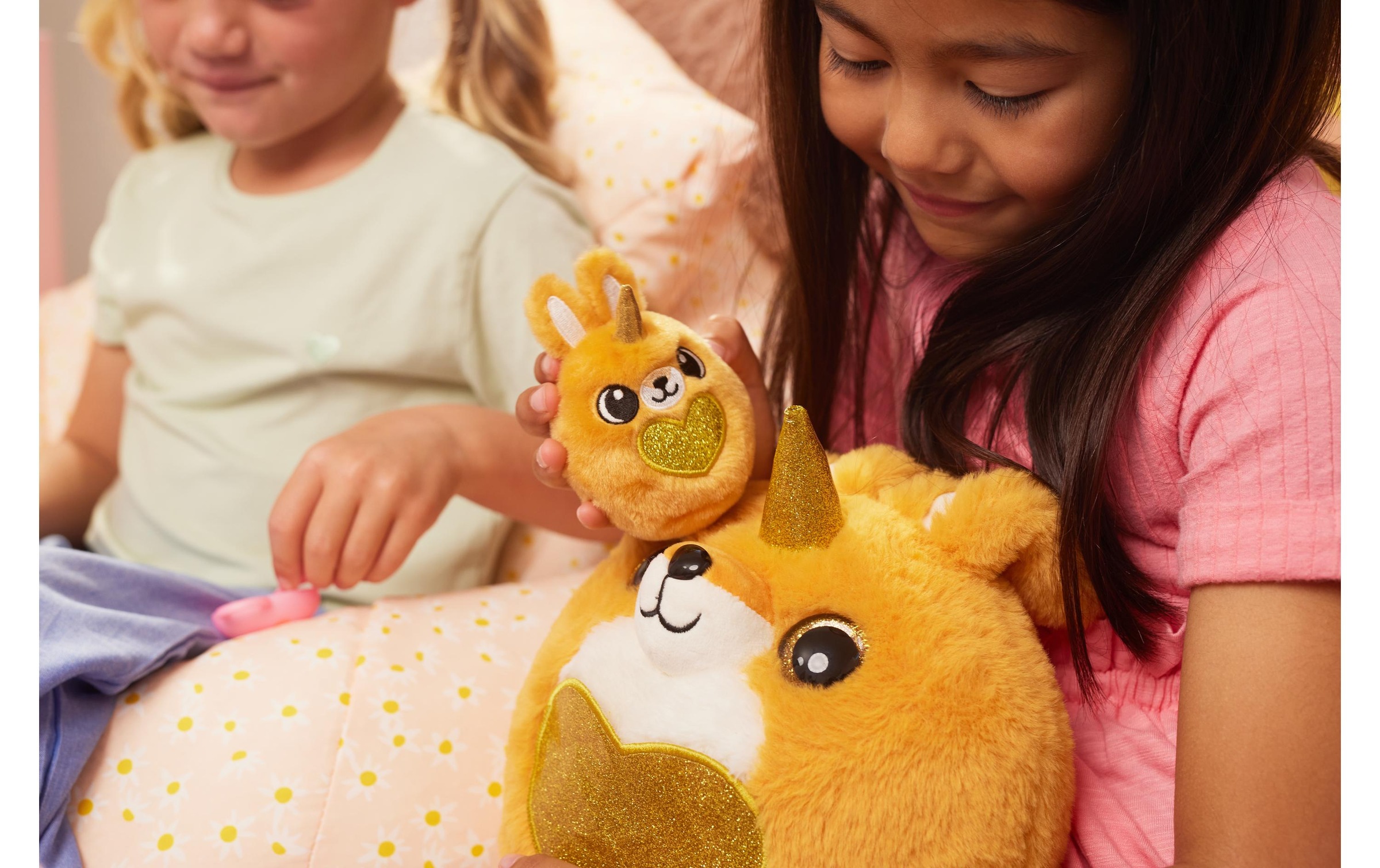 ZURU Spielfigur »Rainbocorns Mamacorn Surprise assortiert«