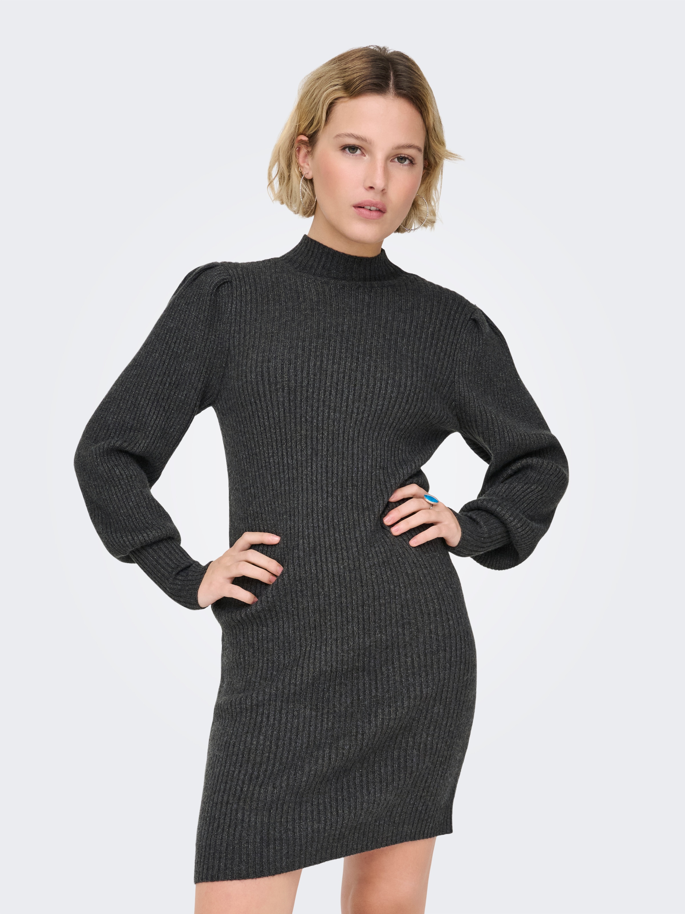 ONLY Robe en tricot »ONLKATIA L/S DRESS KNT NOOS« Viskosemischung