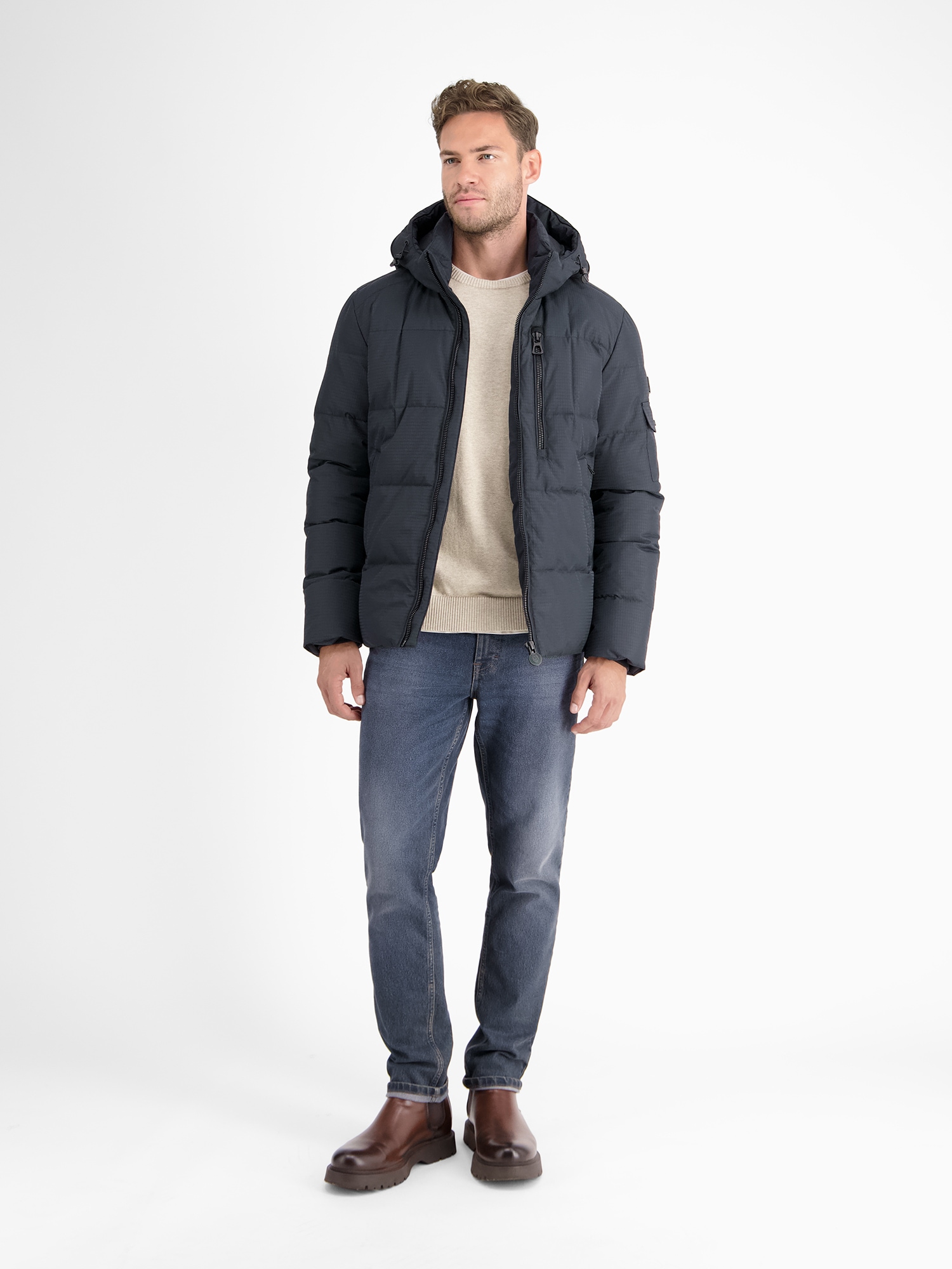 Image of LERROS Steppjacke "Gefütterte Steppjacke mit abnehmbarer Kapuze" mit Kapuze