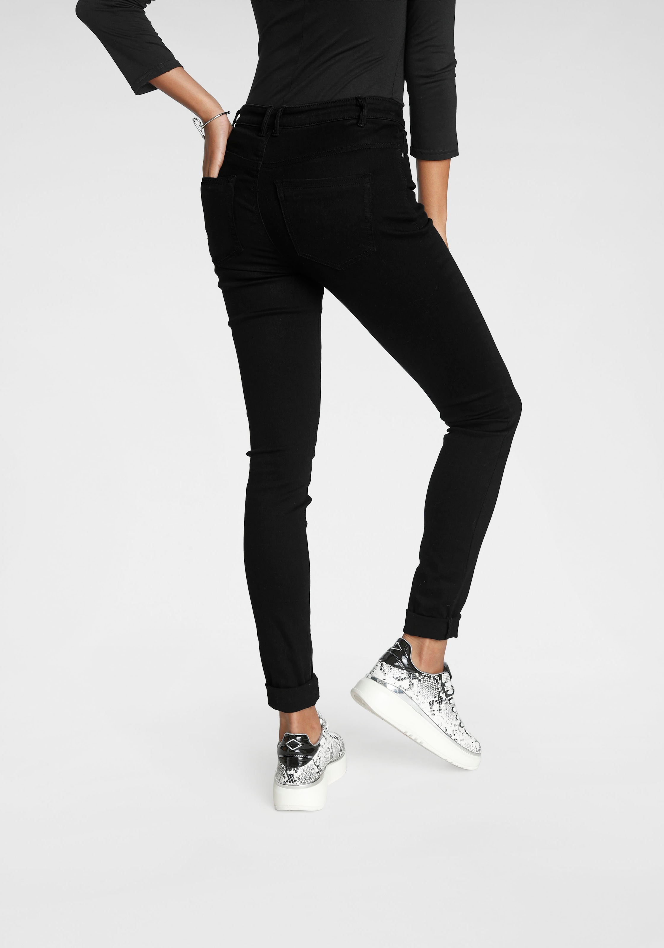 ONLY Skinny-fit-Jeans »ONLPAOLA – Extra-eng geschnittene Jeans mit figurformender Silhouette«, skinny fit, modisch, Denim, Baumwollmischung
