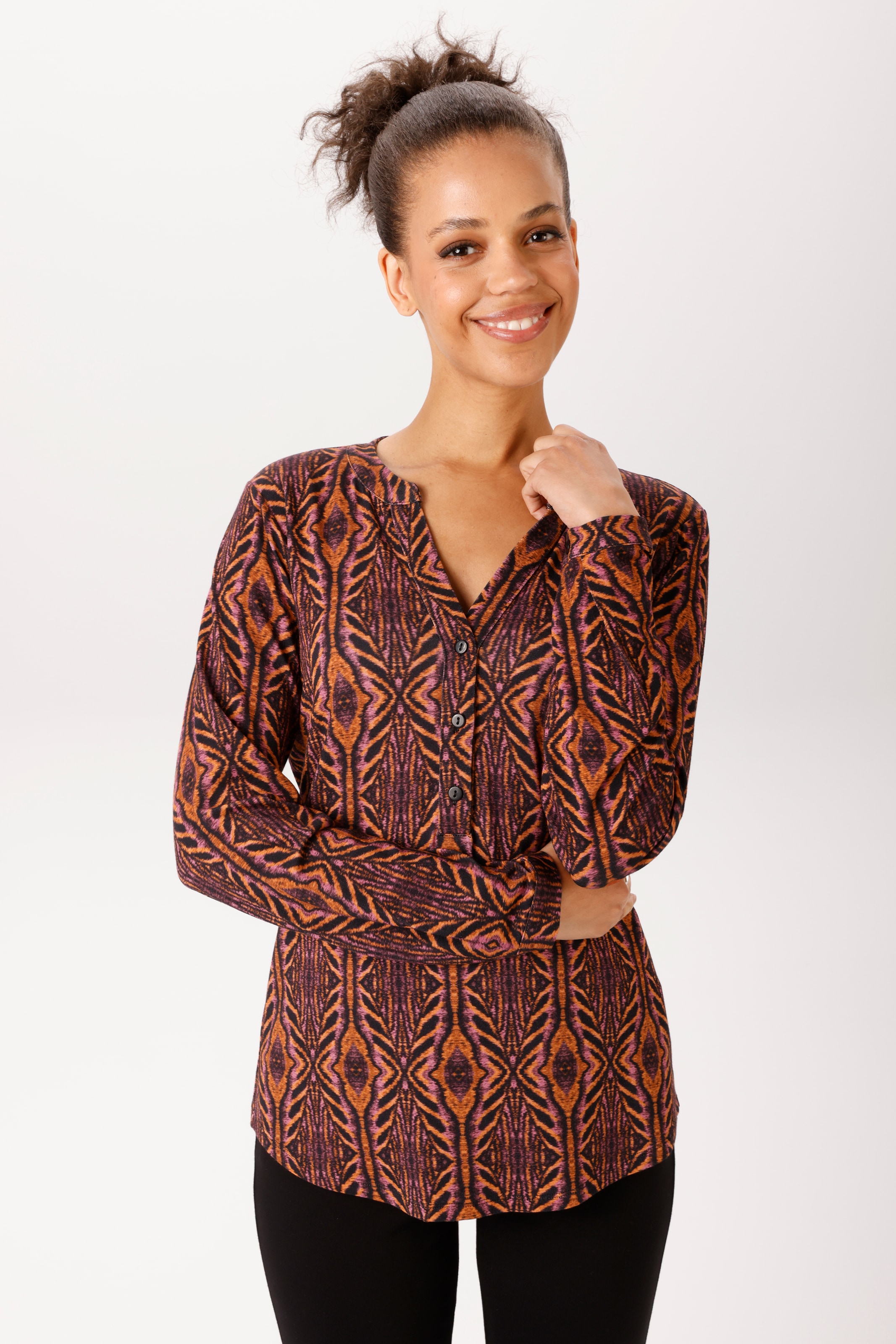 Image of Aniston CASUAL Schlupfbluse mit farbenfrohen, grafischen Druck - NEUE KOLLEKTION