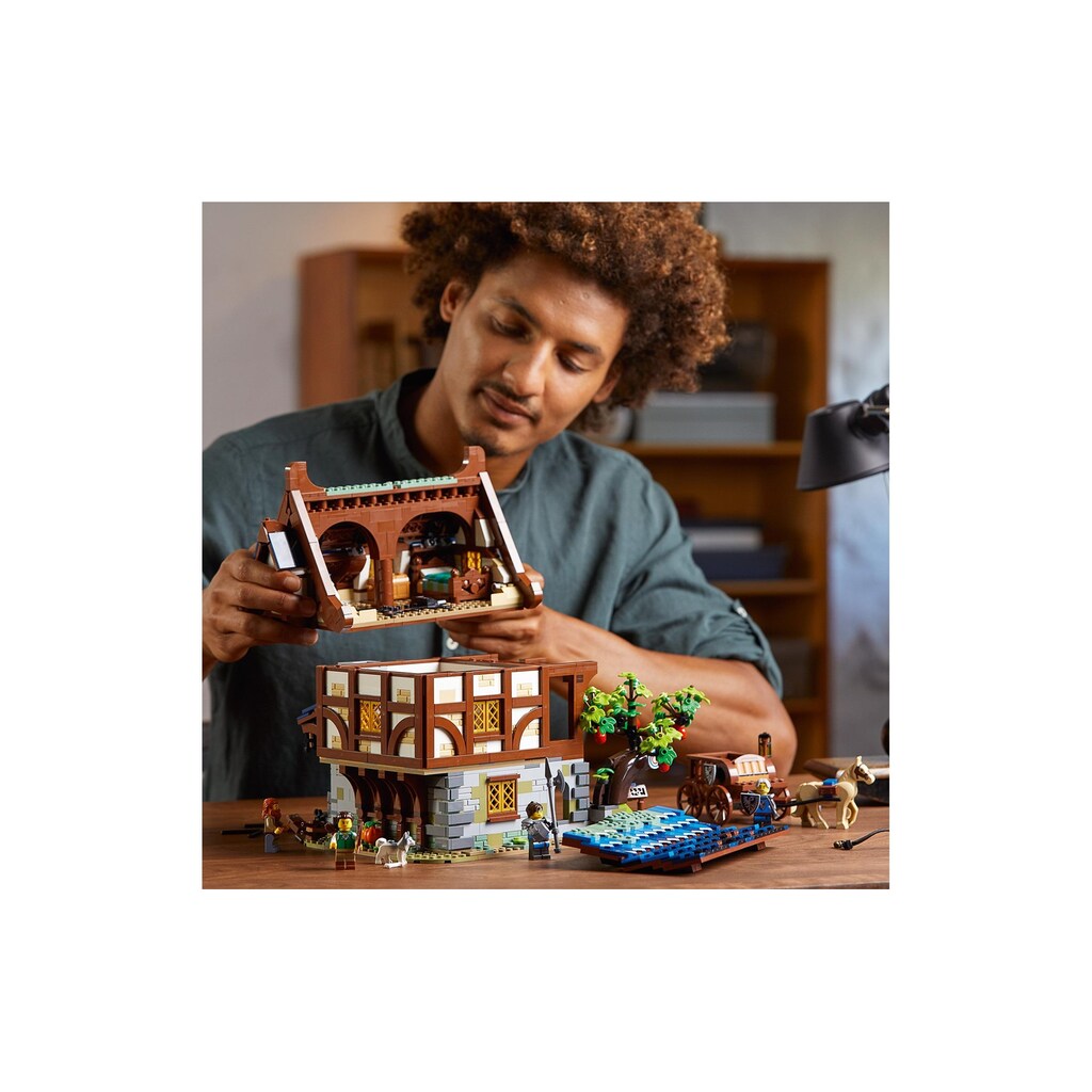 LEGO® Konstruktionsspielsteine »Mittelalterliche Schmie«