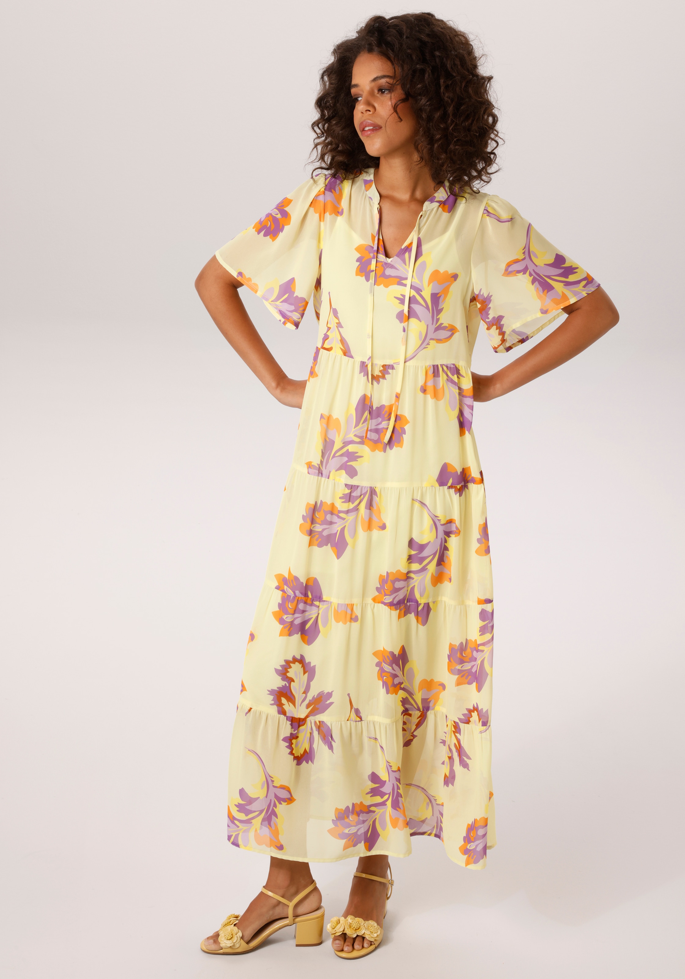Image of Aniston CASUAL Sommerkleid mit grafischen Blättern bedruckt